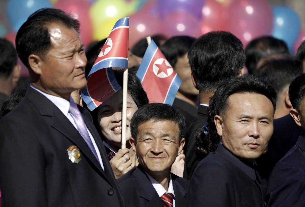 (AP Photo/Wong Maye-E)