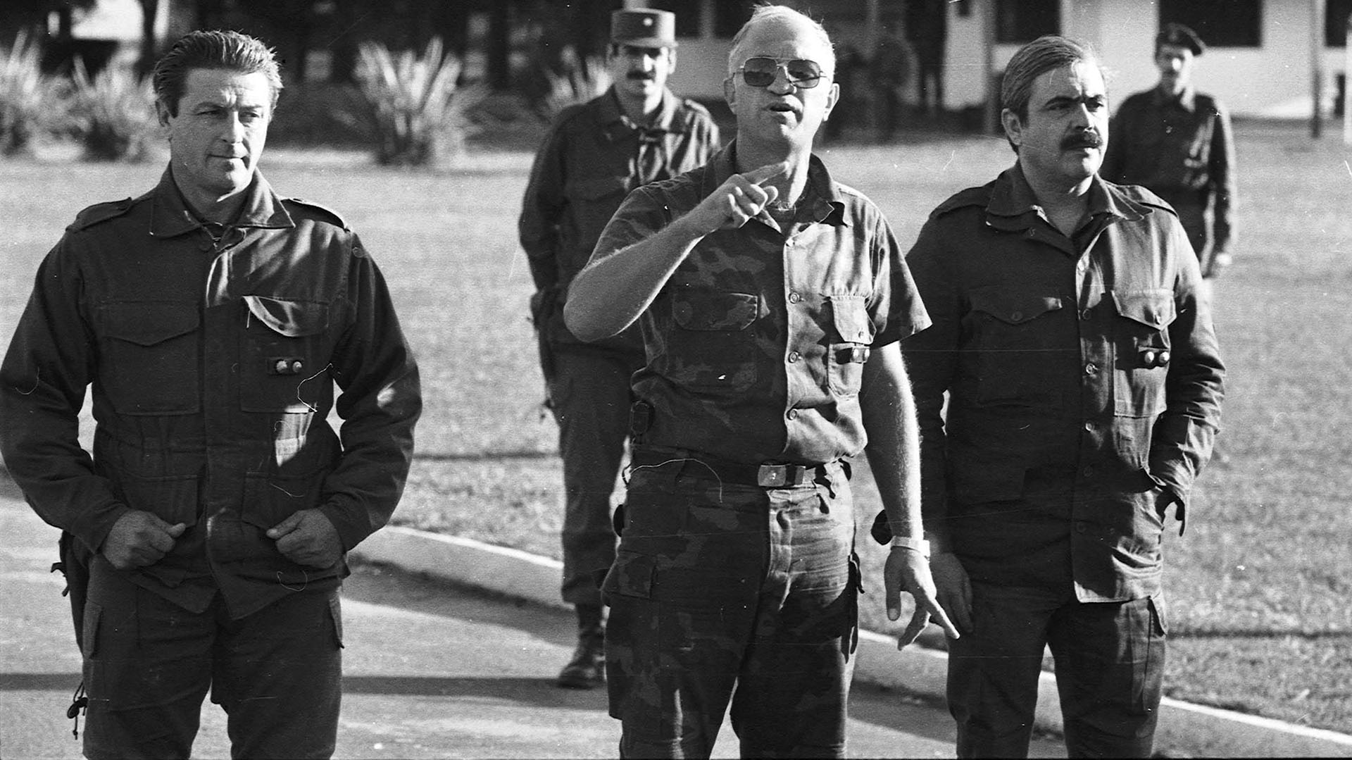 17 de abril de 1987. El alzamiento carapintada de Semana Santa de 1987 fue derrotado por una eficaz combinación de movilización popular espontánea y convocatoria política amplia, según coinciden hoy diversos protagonistas (Foto: Archivo Télam)