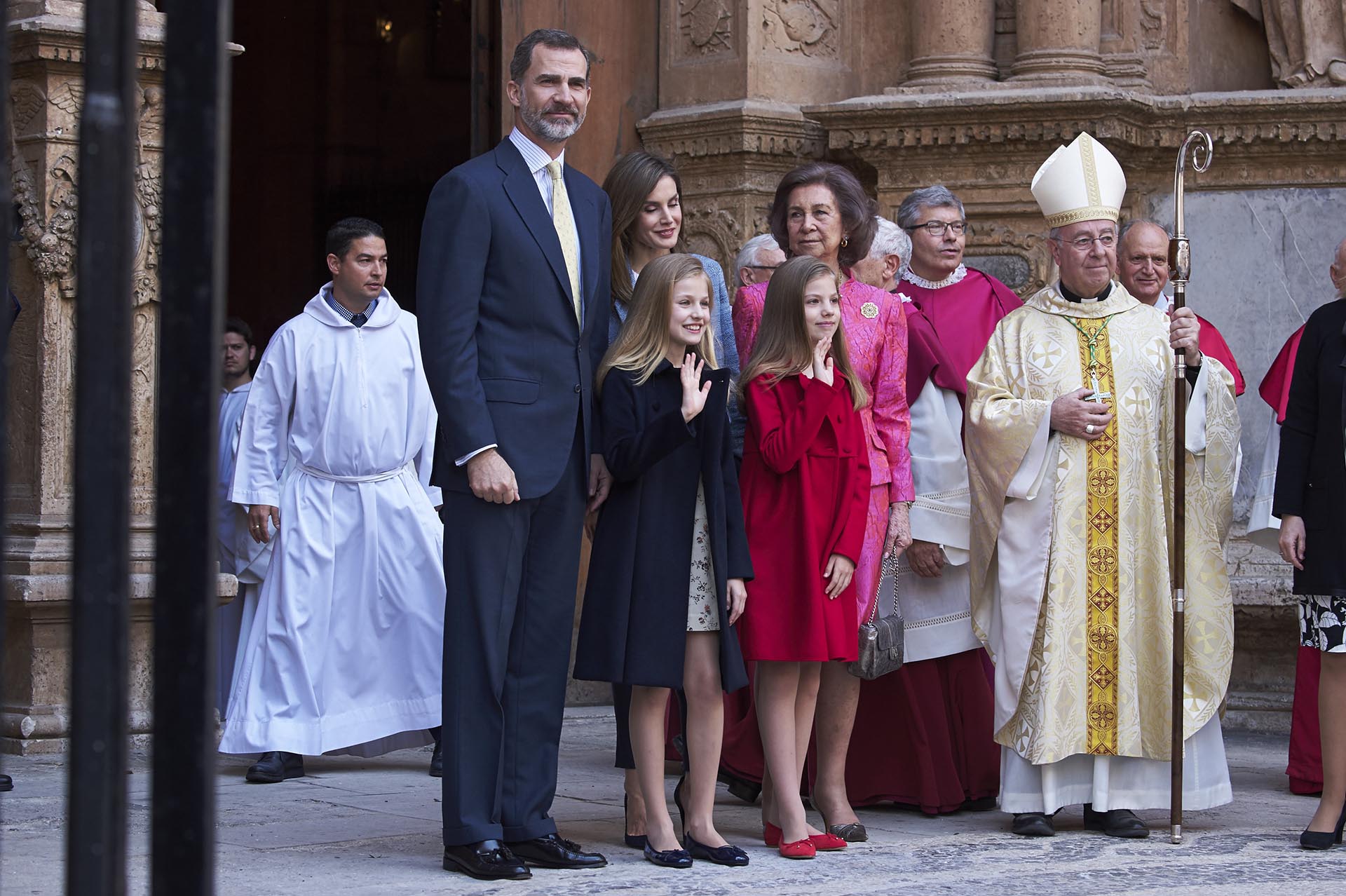 Finalizado el servicio religioso, los cinco integrantes de la realeza española retornaron al Palacio de Marivent, donde disfrutaron del almuerzo familiar /// Fotos: Getty Images