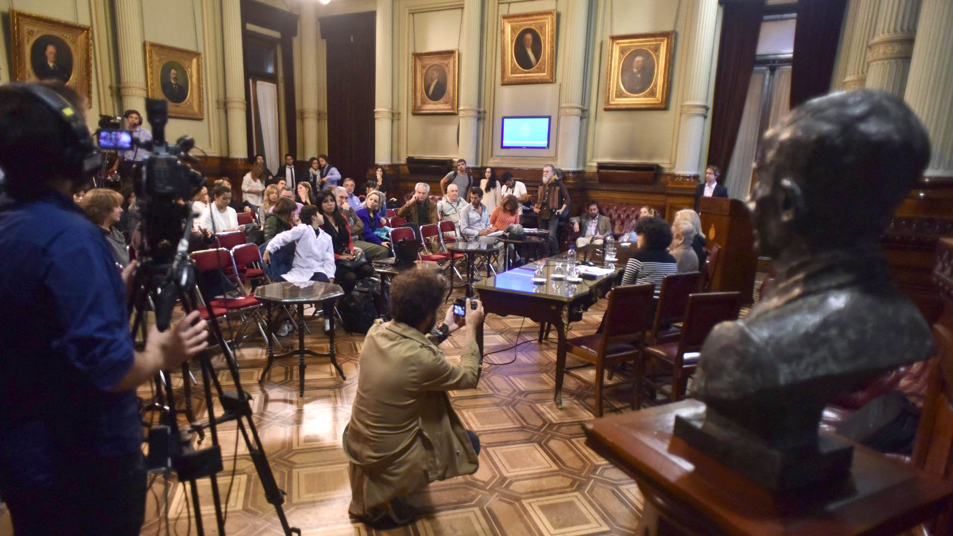 Adrián Escandar