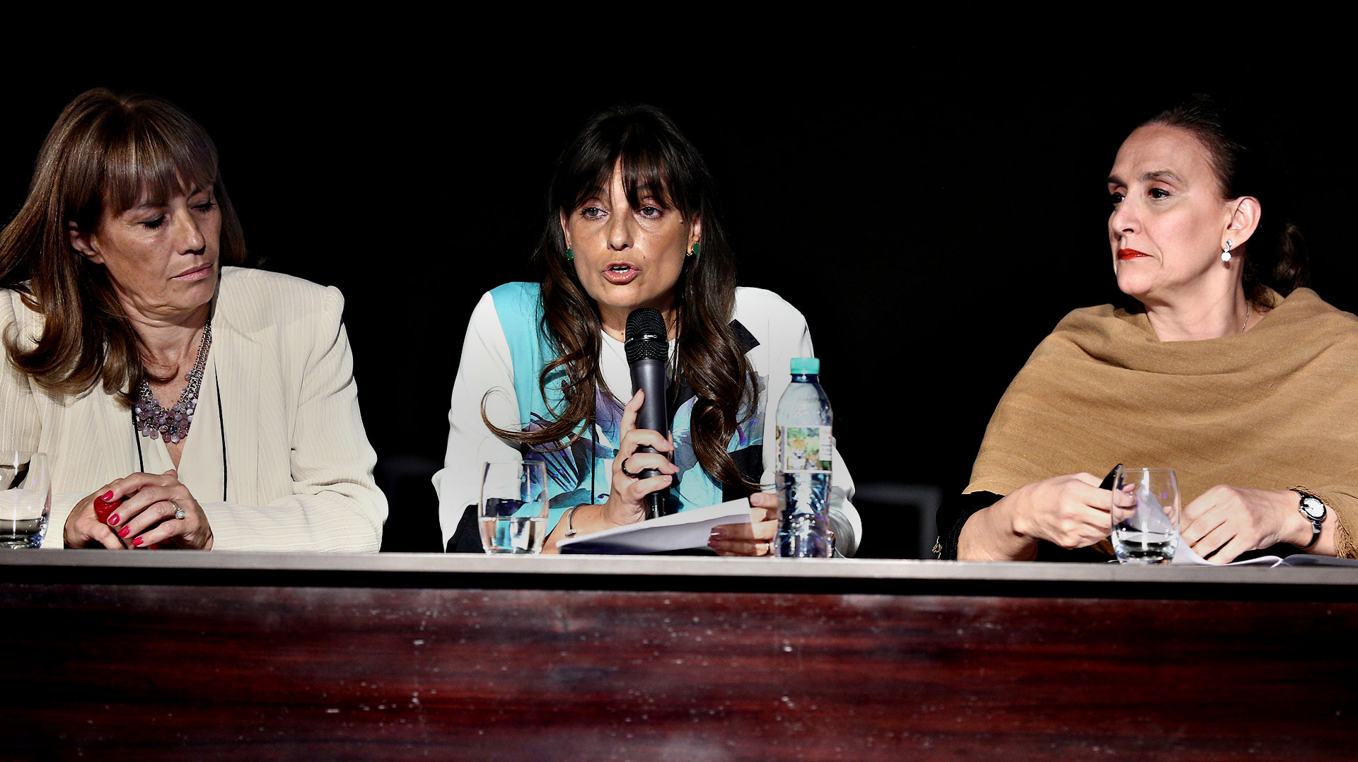 Viviana Zocco, directora de UPWARD Capítulo Argentino y CEO del Grupo Vi-Da. UPWARD (Uniting Professional Women Accelerating Relationship & Development) Women congrega a emprendedoras, CEOS y ejecutivas de empresas, con el objeto de crear un espacio de interacción e intercambio de ideas, perspectivas y capacitación para los desafíos de la vida empresarial