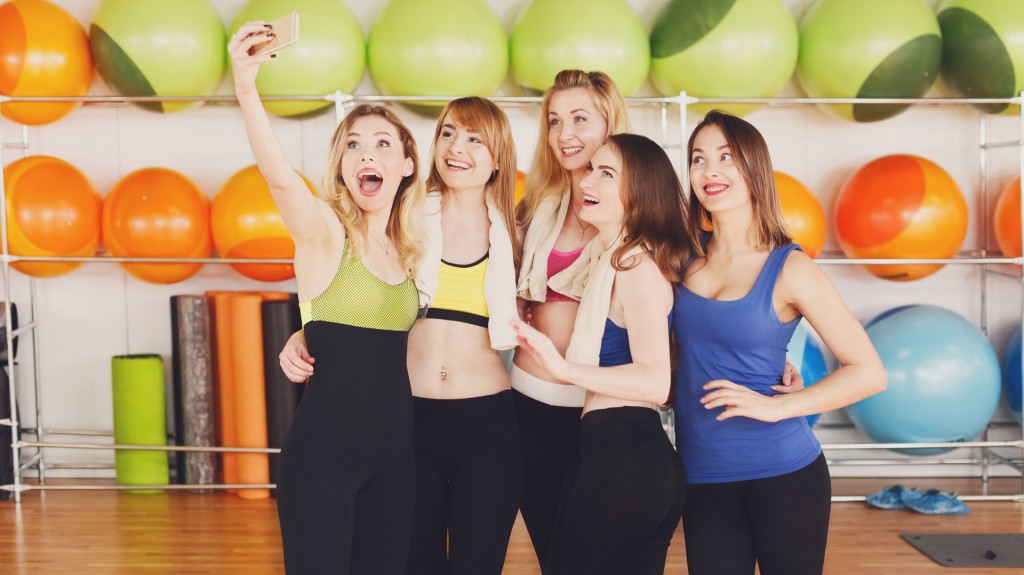 En las plataformas predominan los influencers con consejos a partir de sus propias experiencias (iStock)