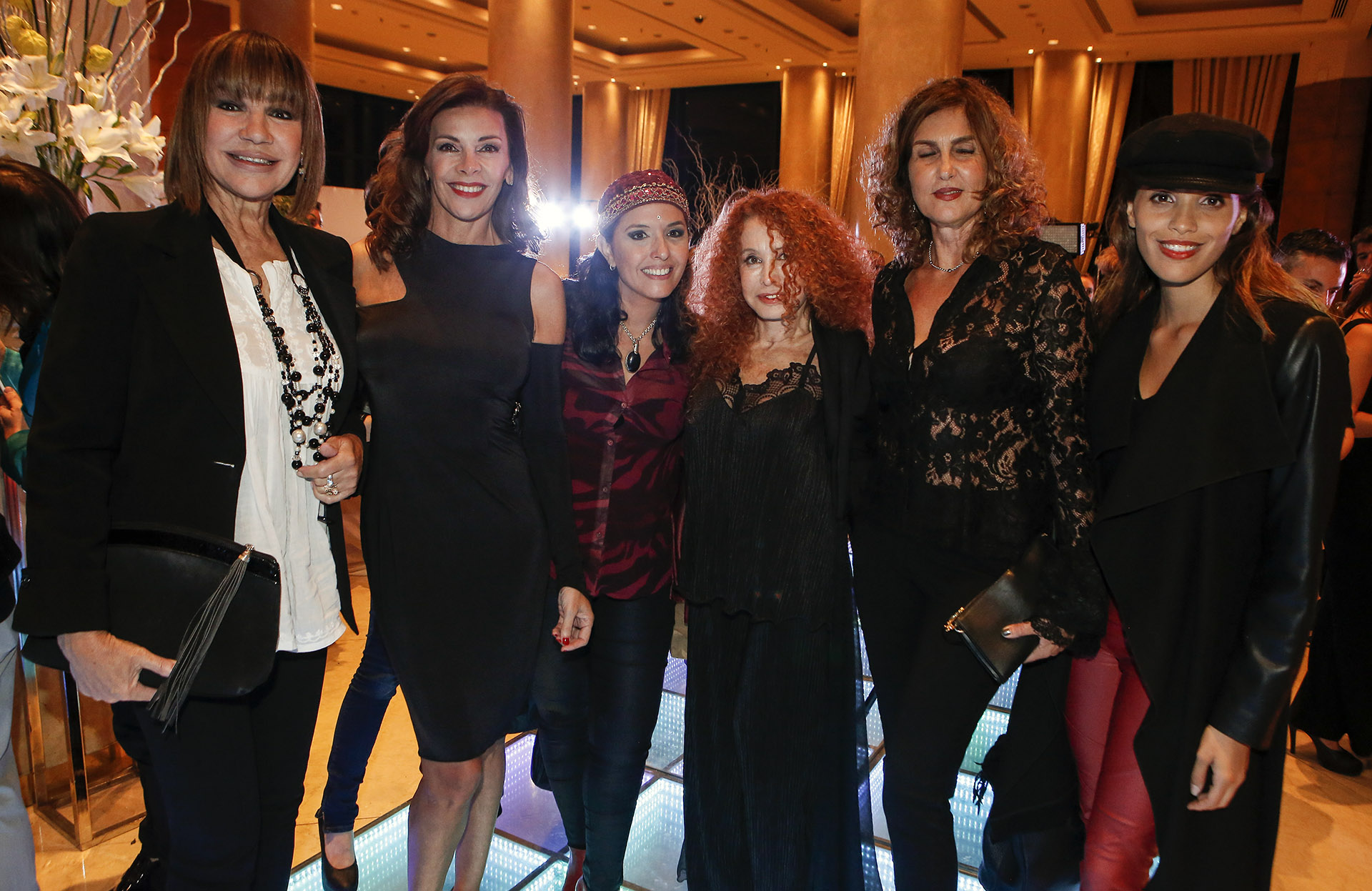 Mora Furtado, Fabiana Araujo, Jimena La Torre, Maureene Dinar, Susana Milano y Taina Laurino Ferreira
