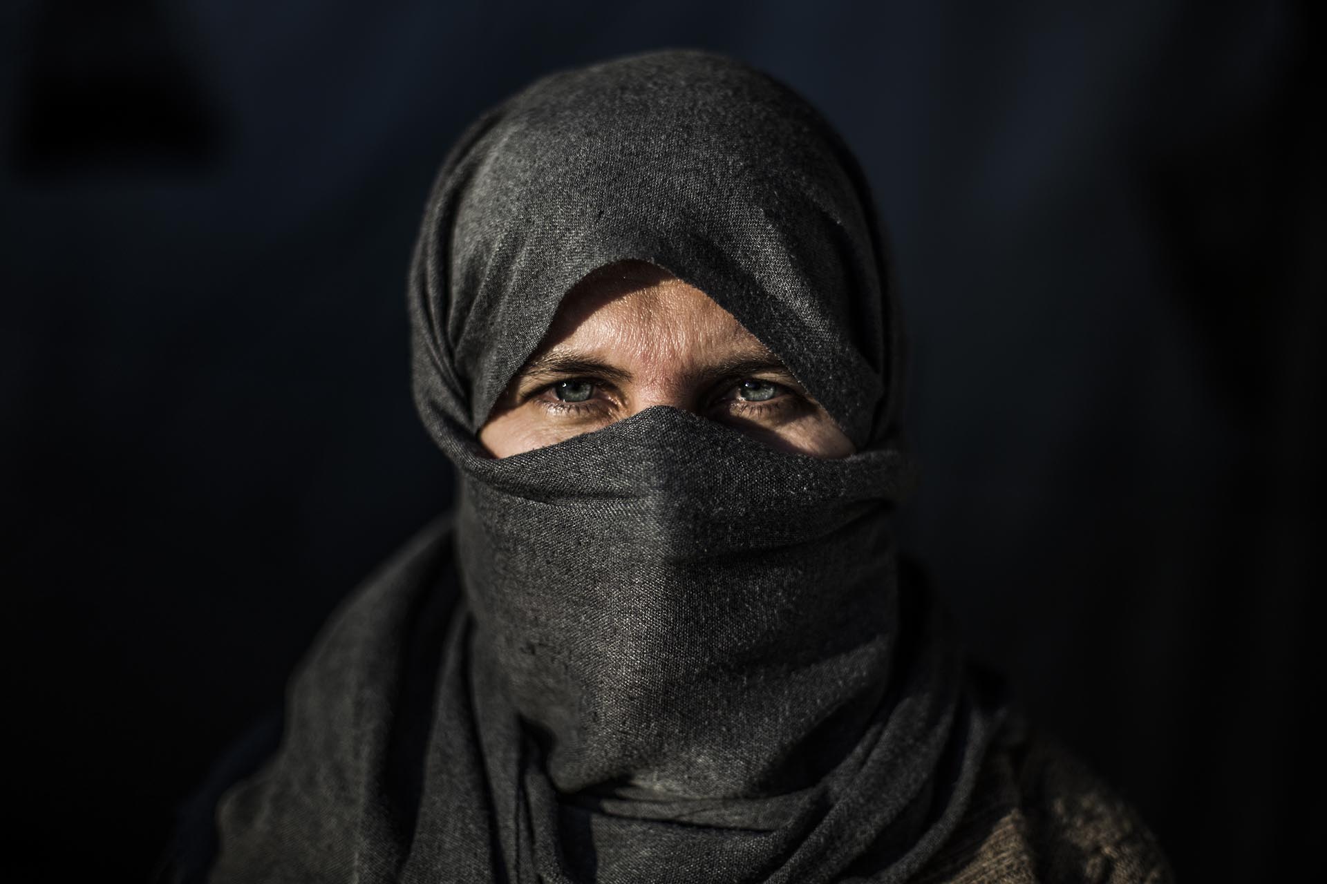Sea Haso pasó tres años secuestrada por el Estado Islámico. Su marido fue asesinado y 3 de sus hijos continúan cautivos en Raqqa, Siria. (Pablo Cobos)