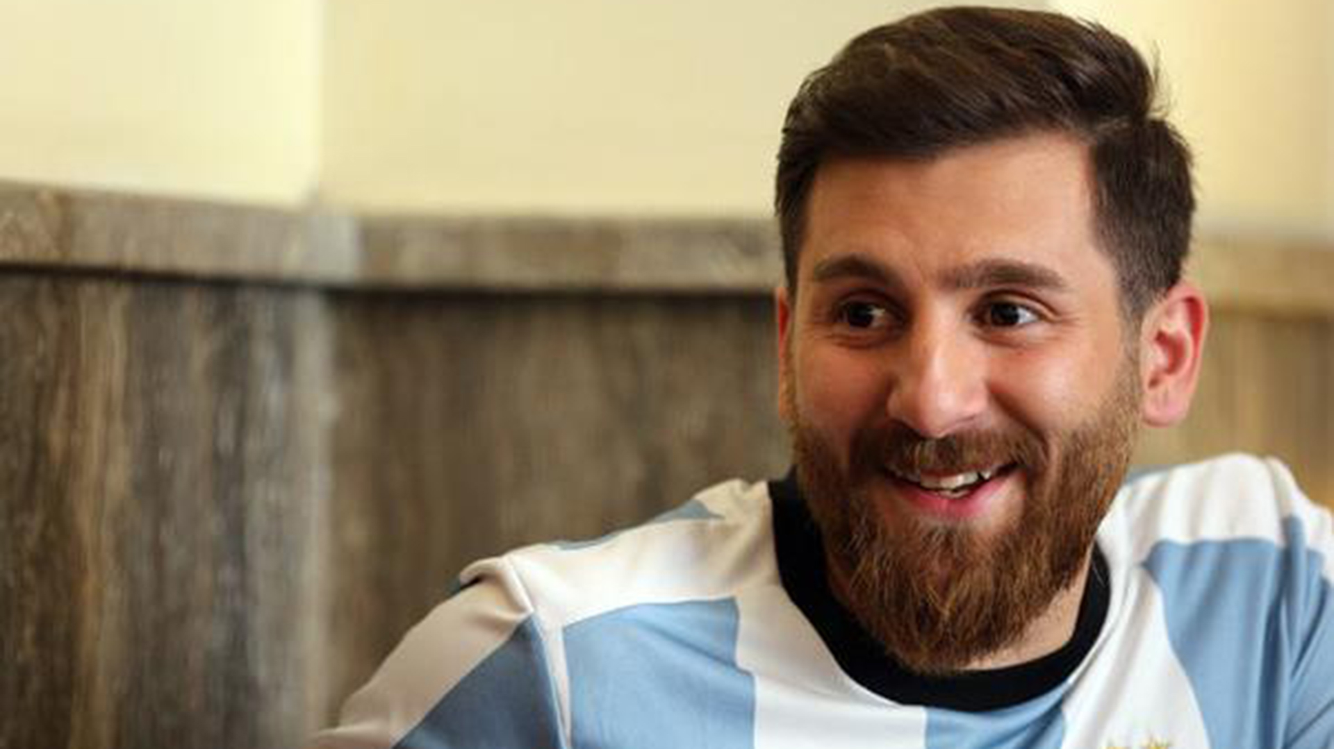 Reza Parastesh nunca pudo reunirse con Lionel Messi (@ESPNFutbolClub)
