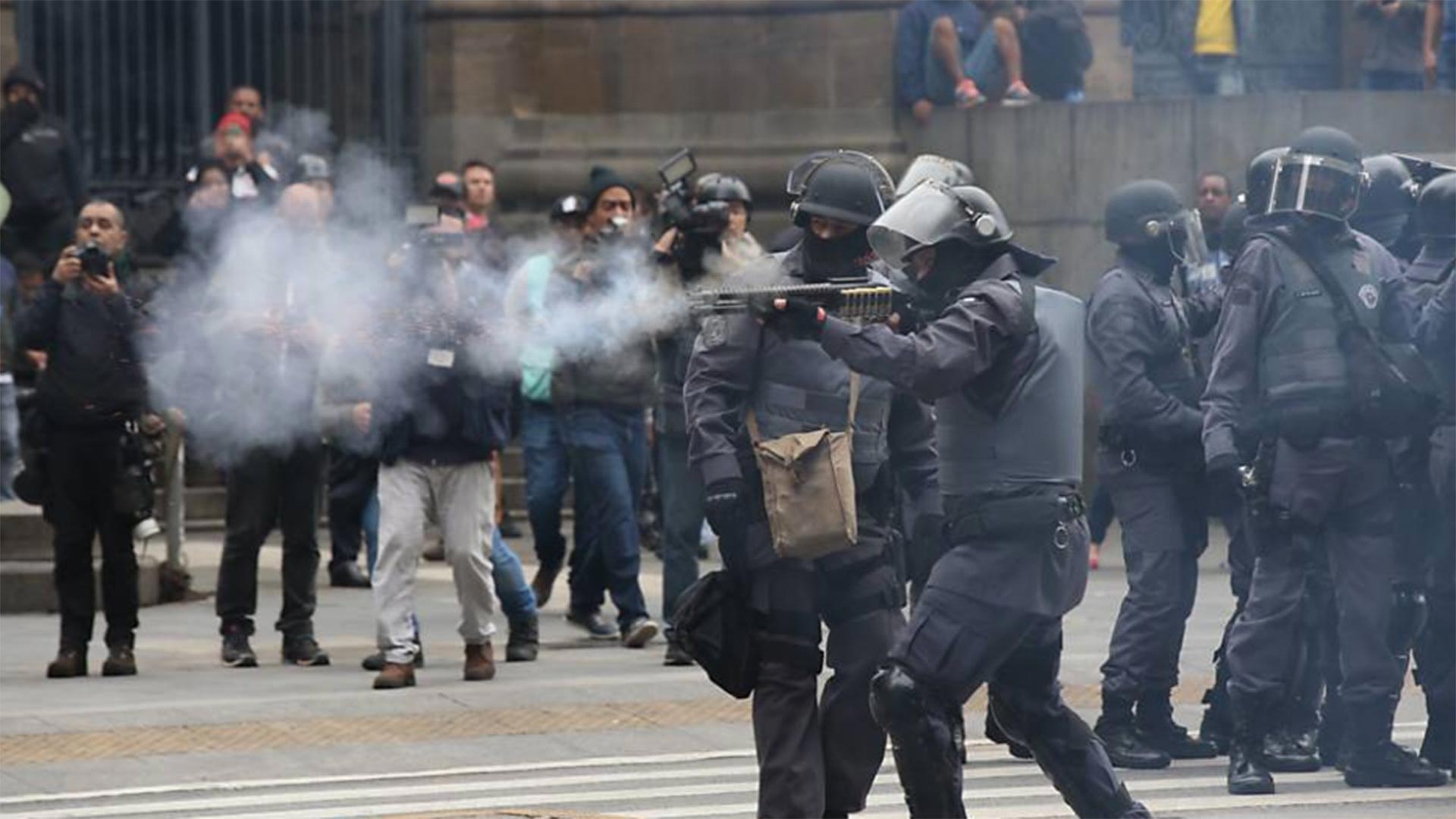 Disturbios en Brasil durante una protesta contra Temer