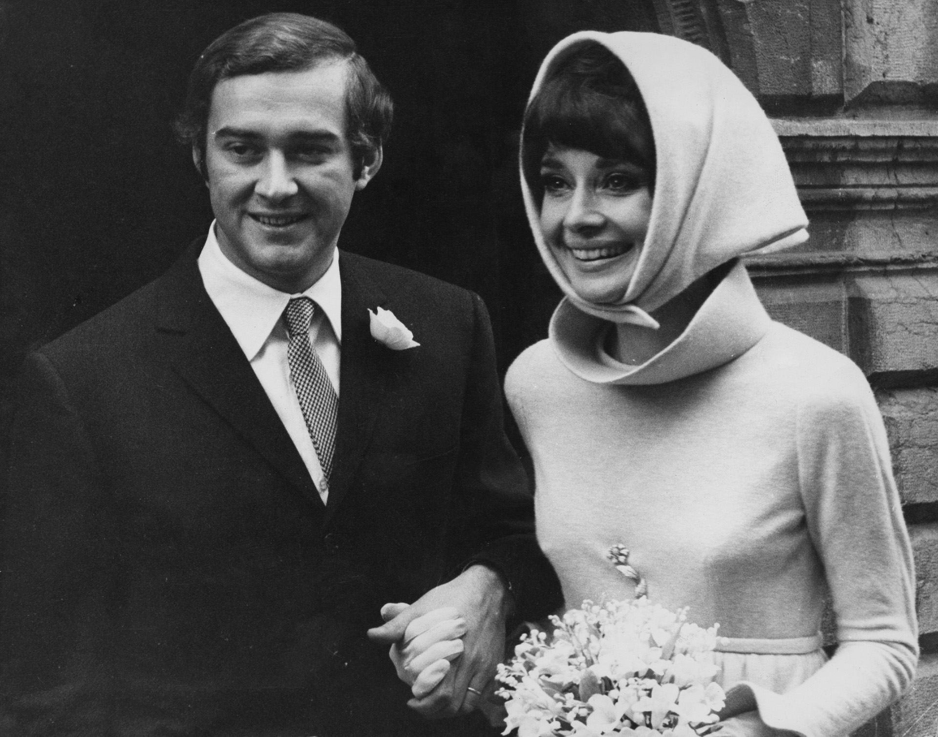 Audrey fue una de las mujeres más admiradas y, sin embargo, no fue afortunada en el amor. La actriz tuvo tres parejas y se casó dos veces, la segunda vez con psiquiatra italiano Andrea Dotti ( Daily Express/Pictorial Parade/Archive Photos/Getty Images)