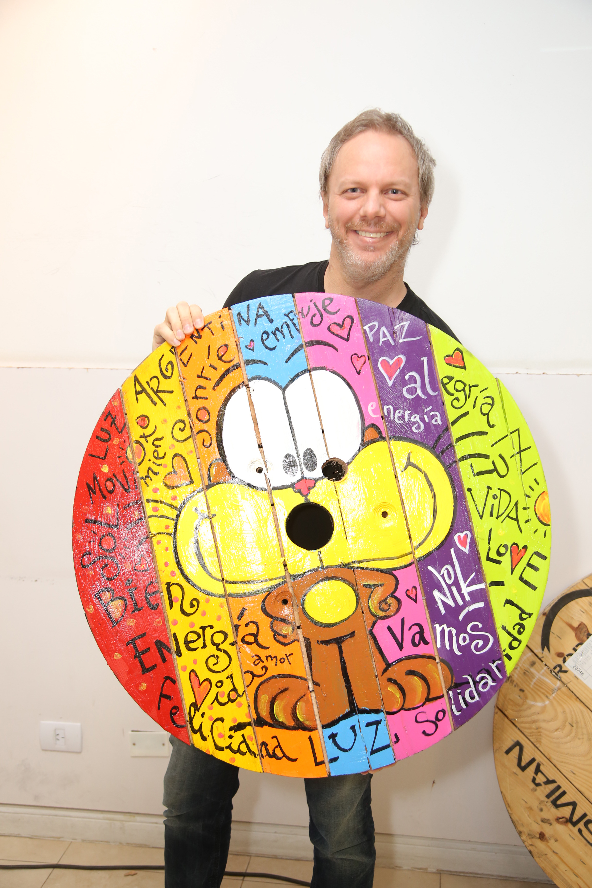 Nik realizó un diseño con uno de los pallets que se venderán por un precio menor en Agosto y estarán disponibles en Puerto Madero