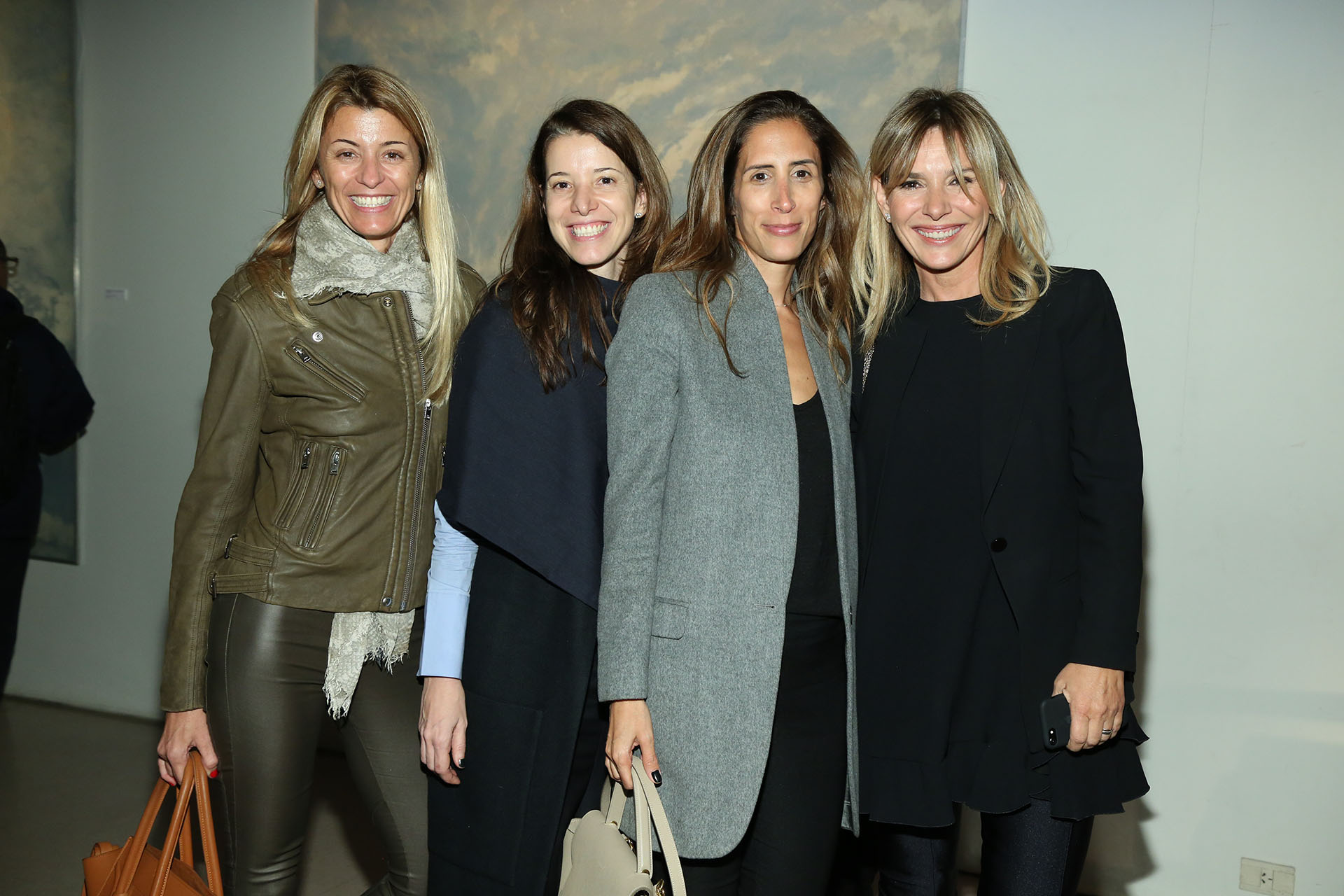 Vanesa y Karina Kreth junto a Florencia Perotti y Grace Ratto