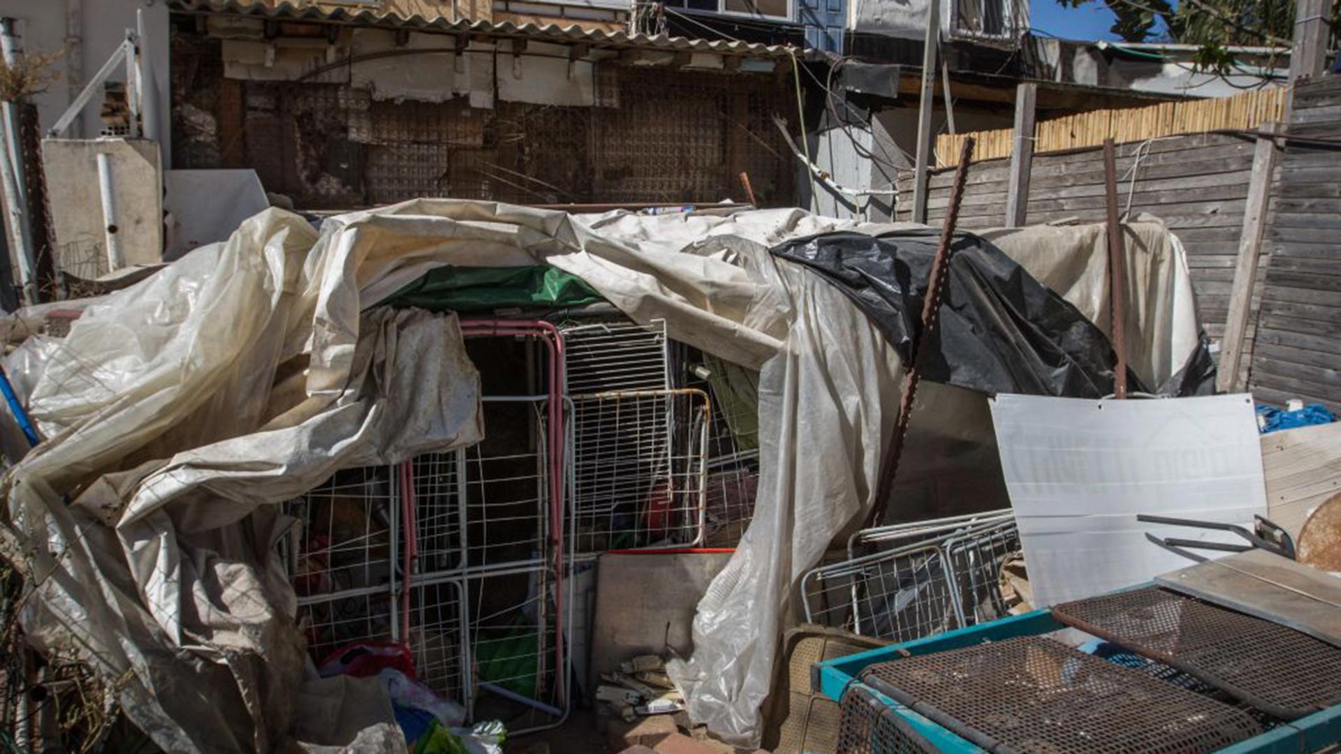 niño-encerrado-Hadera-1