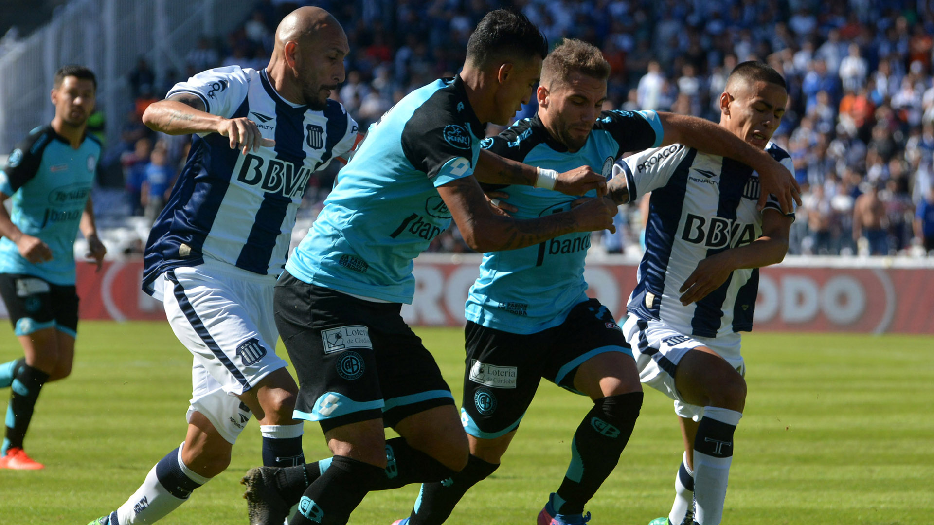 El primer clásico en la historia de la Superliga tendrá lugar en Córdoba (Telam)