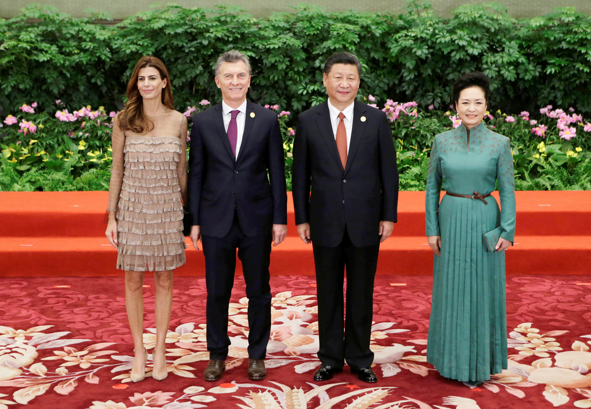 Aquí junto el presidente Mauricio Macri y la primera dama Juliana Awada
