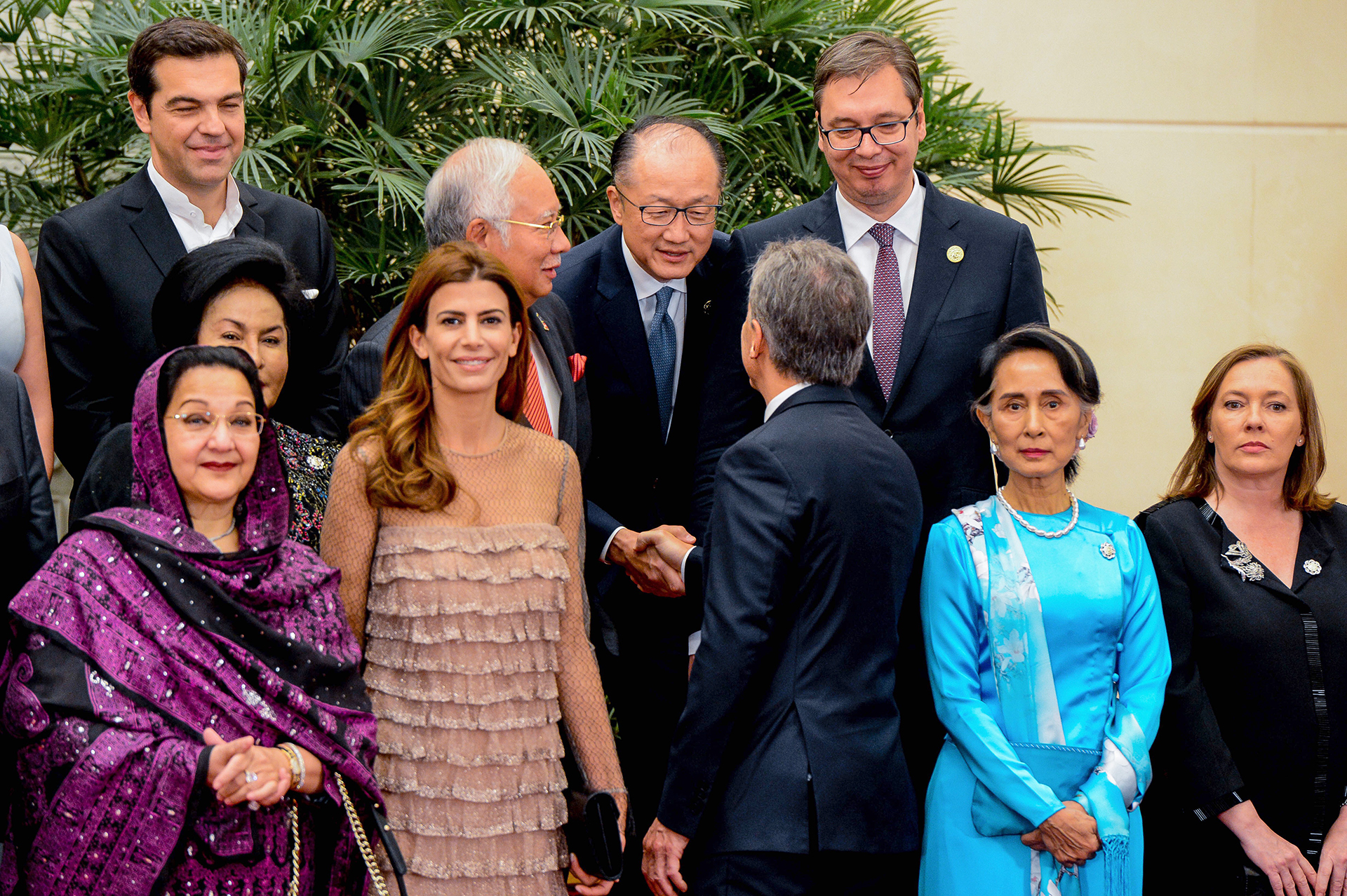La primera dama Juliana Awada y Mauricio Macri en la foto protocolar