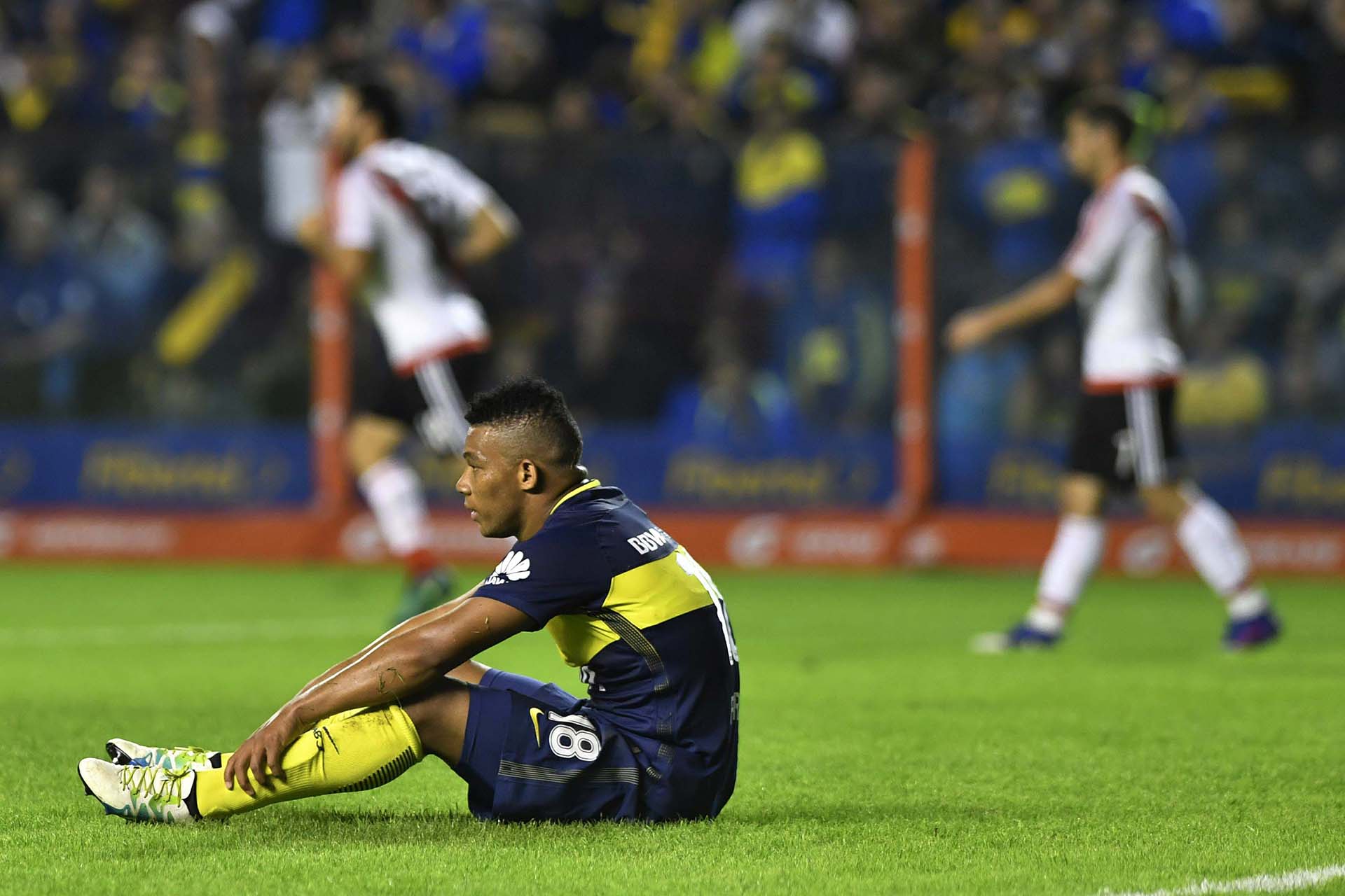 El colombiano Frank Fabra, desolado después del partido
