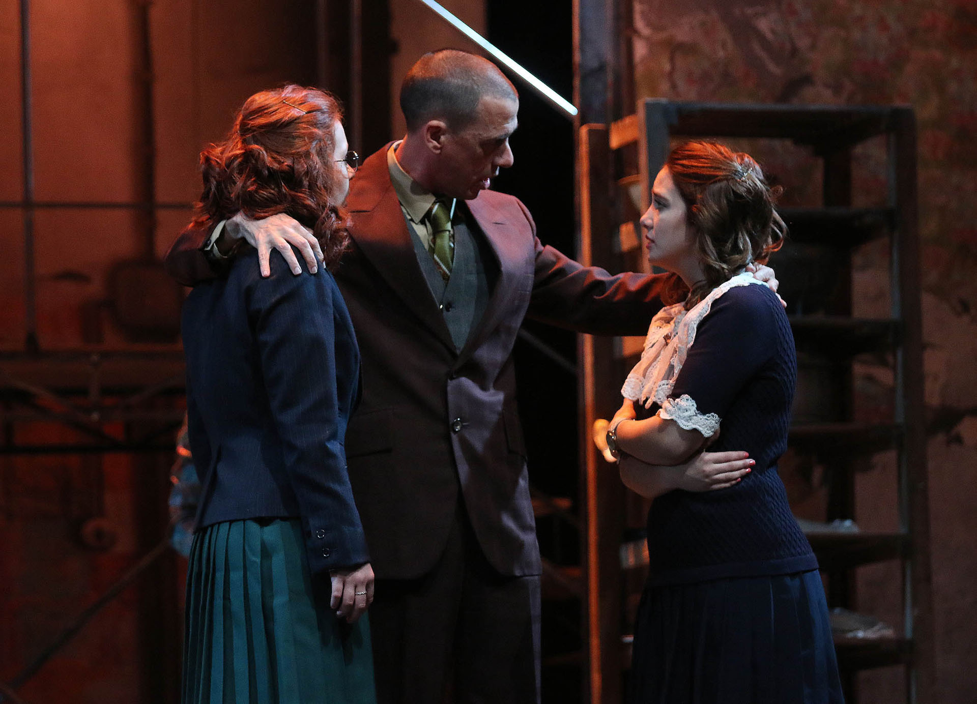 La familia fue delatada por desconocidos y detenida por agentes de la Gestapo el 4 de agosto de 1944