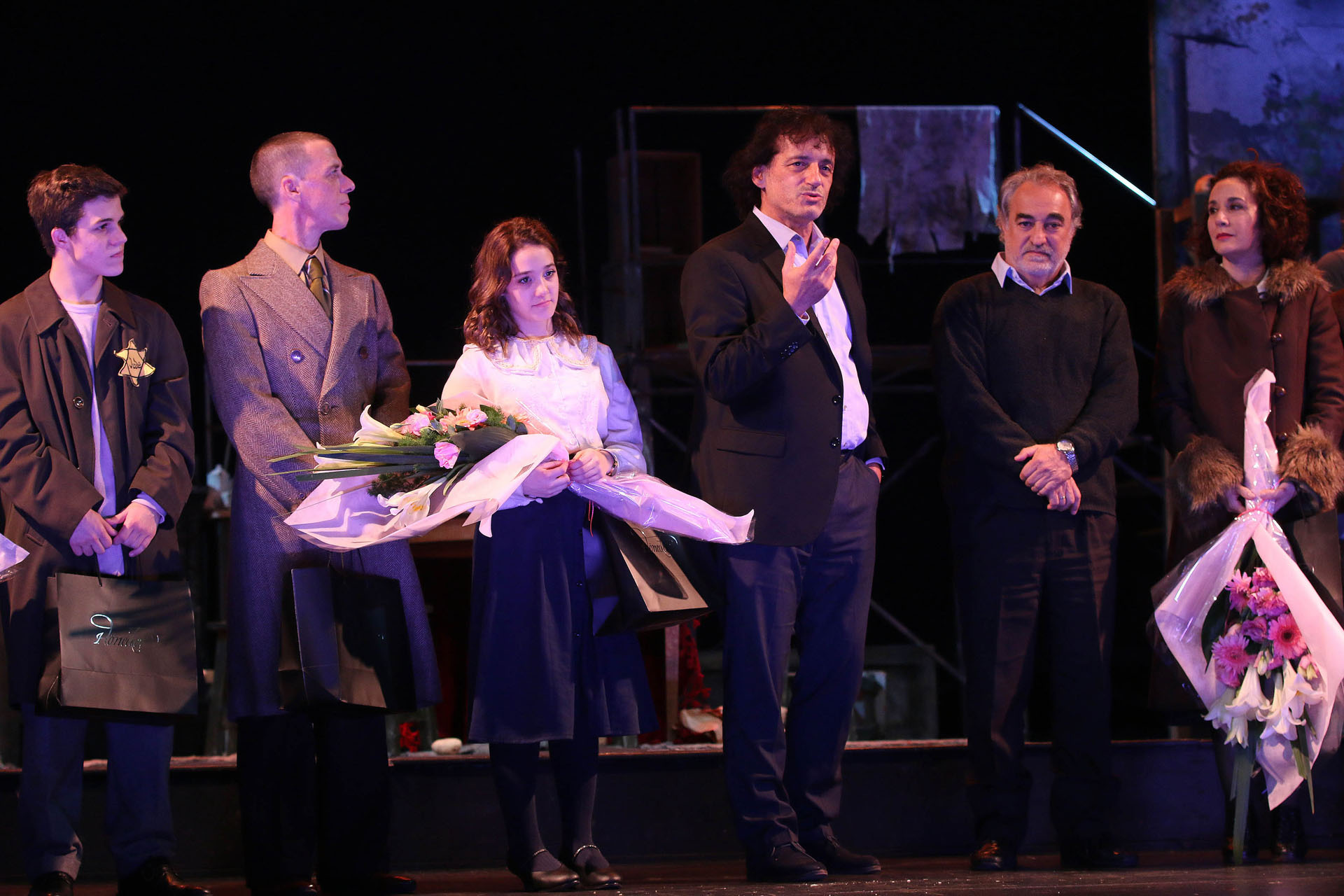 El ministro de cultura de la Ciudad de Buenos Aires, Ángel Mahler, en el estreno de “El diario de Ana Frank”