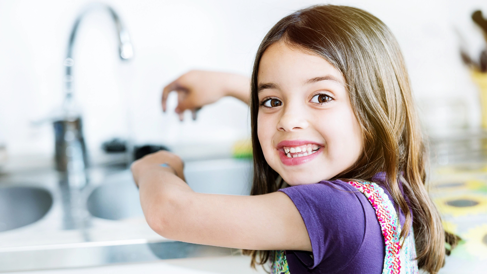 La higiene es fundamental para conservar la salud, pero de manera equilibrada. (iStock)