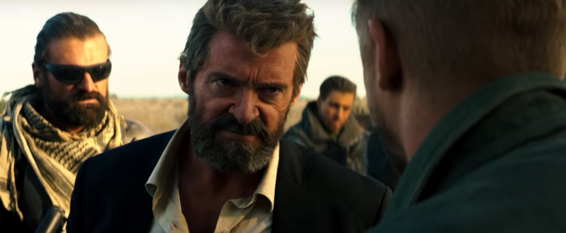 Jackman utilizo prosteticos y maquillaje para lucir mas mayor de su edad