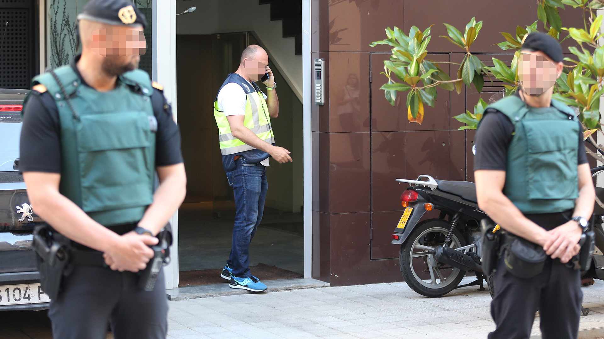 La Policía detuvo a Rosell en su domicilio de Barcelona por supuesto cobro de comisiones ilícitas por los derechos de TV de la selección brasileña (EFE)