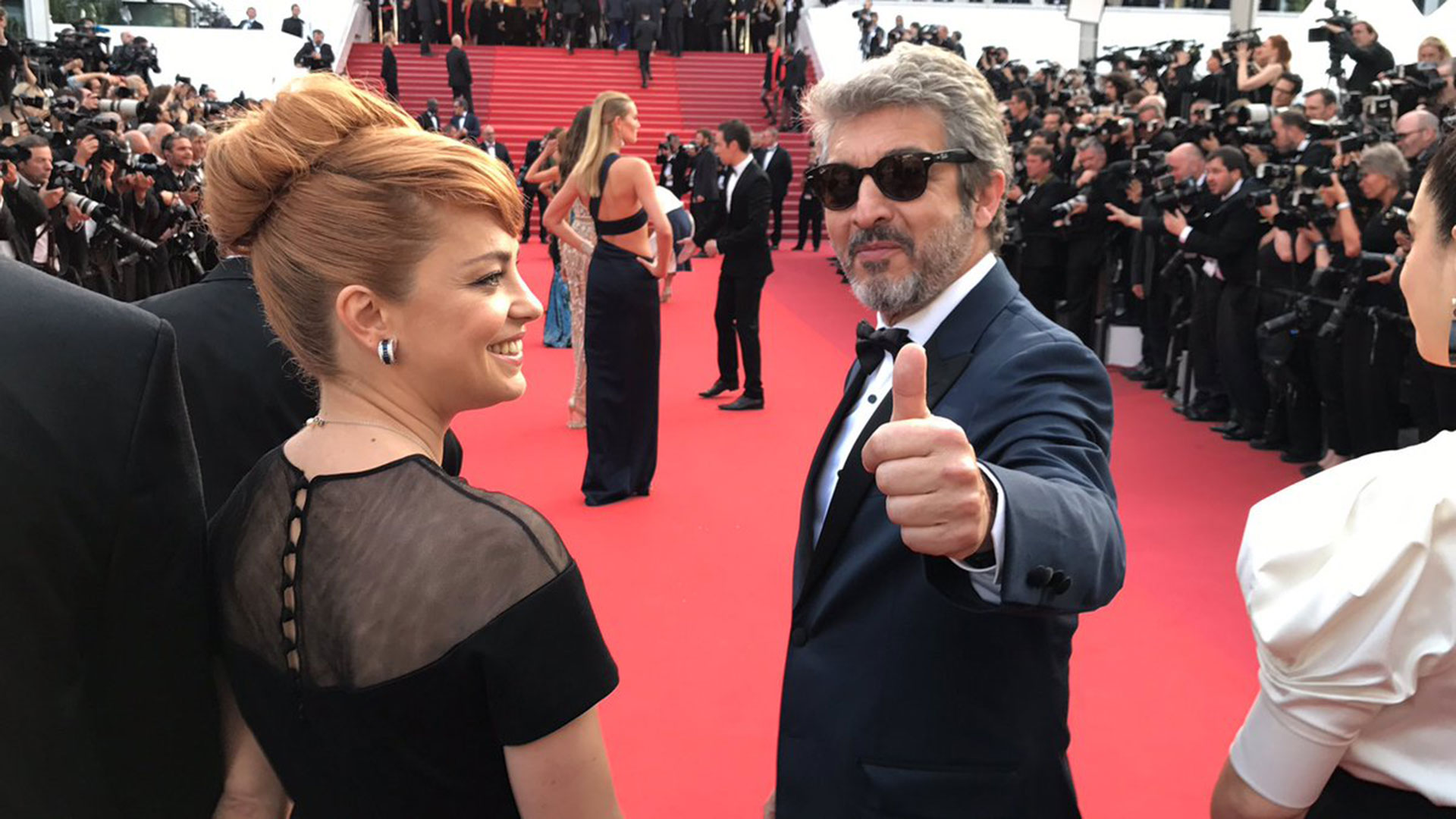 Dolores Fonzi y Ricardo Darín, en la alfombra roja de Cannes (crédito: @Primerplanonews)
