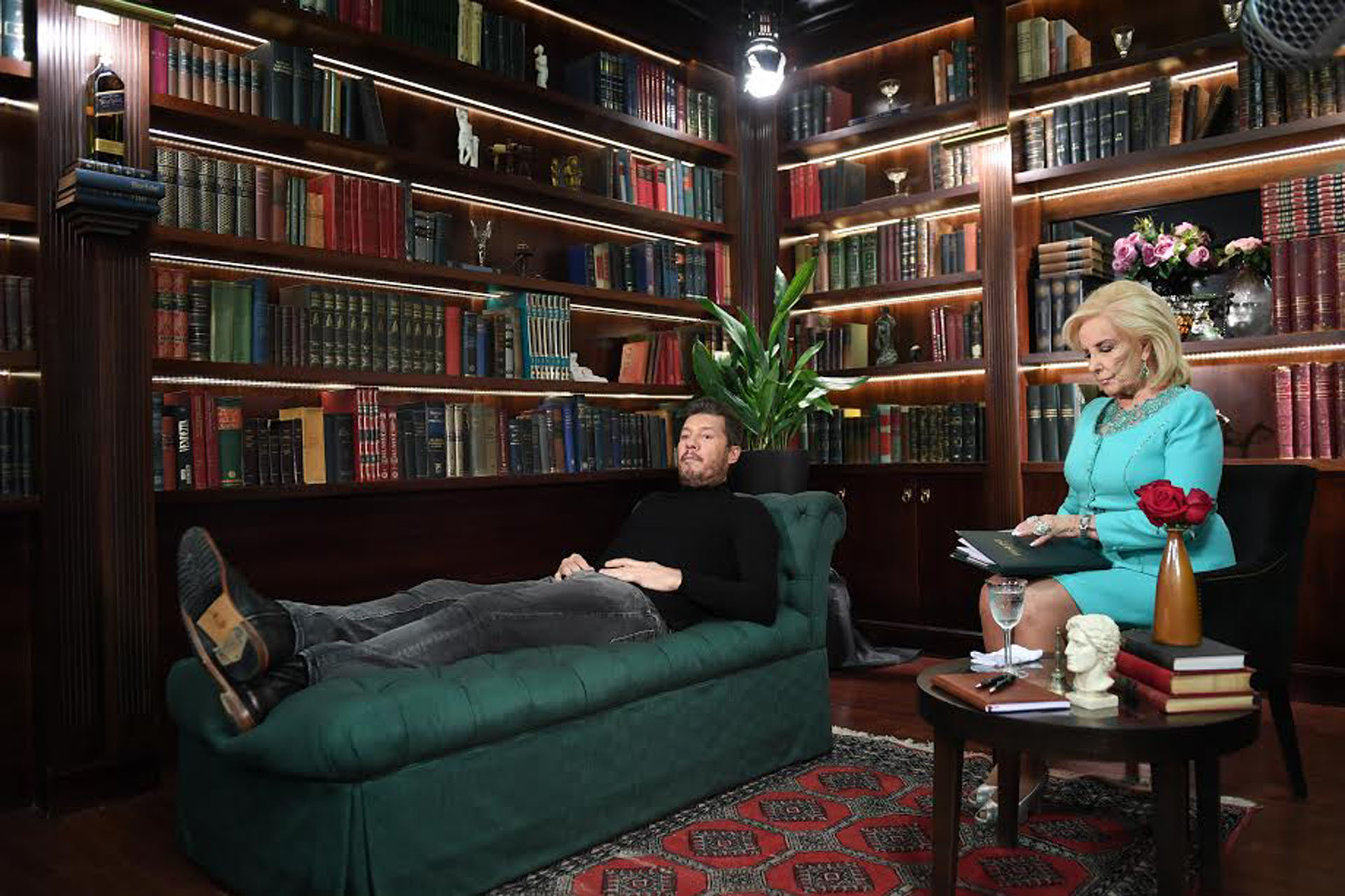 Marcelo Tinelli con Mirtha Legrand en la ficción de ShowMatch