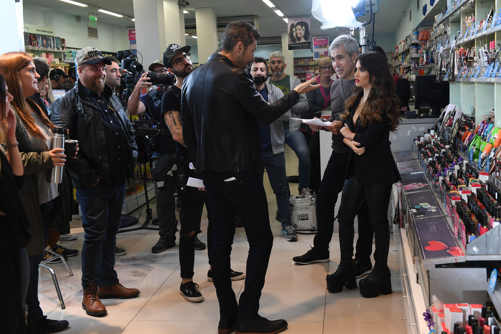 Marcelo Tinelli y Lali Espósito en la grabación de la ficción de ShowMatch