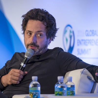 El presidente de Alphabet y cofundador de Google durante la Cumbre Global de Emprendimiento 2016 en la Universidad de Stanford. (Foto: David Paul Morris/Bloomberg)