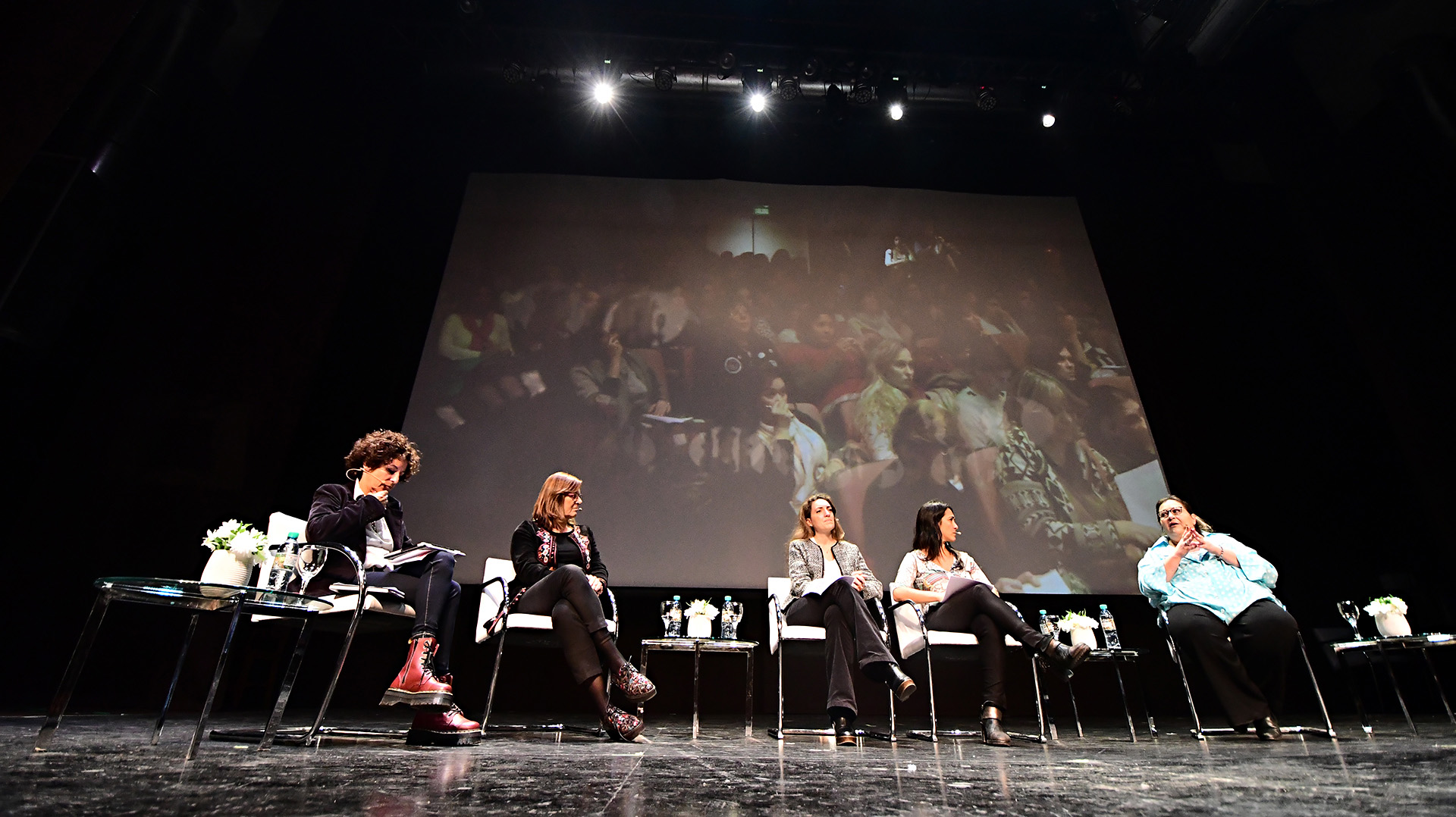 Primer panel: Violencia de Género y Políticas Públicas en la Argentina. Marta Dillón, Silvia Gabriela Lommi, Mariela Labozzeta, Graciana Peñafort