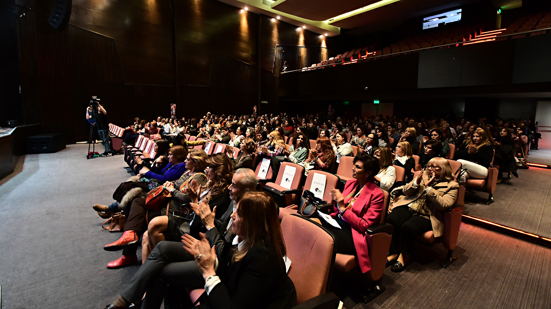 El encuentro se realizó en uno de los auditorios de la Universidad Metropolitana para la Educación y el Trabajo (UMET)
