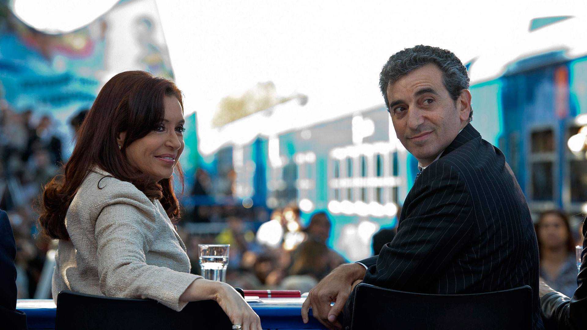 Cristina y Randazzo calientan la interna del PJ en la etapa preelectoral (NA)