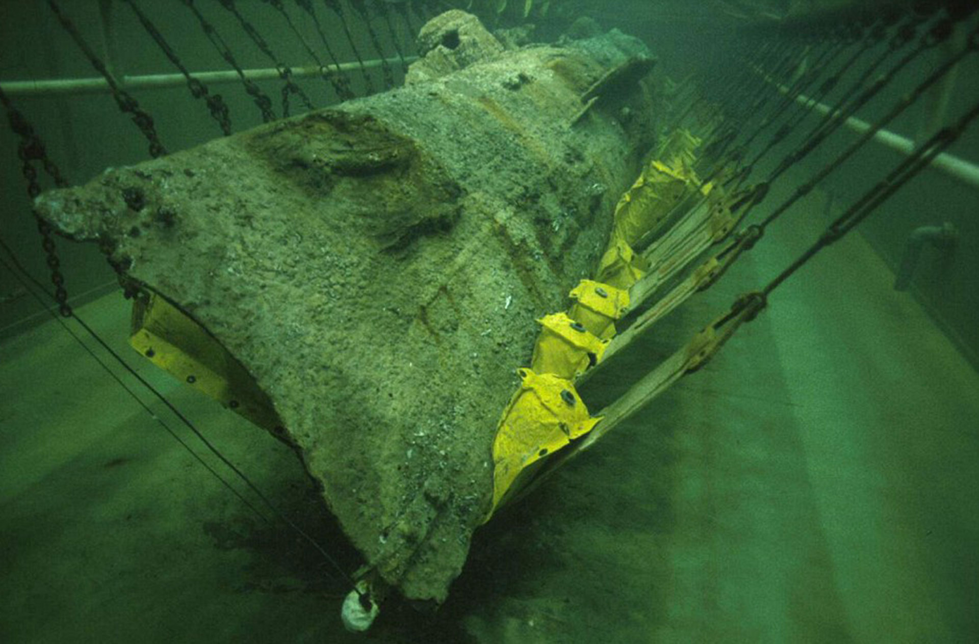 Los trabajos submarinos para rescatar el naufragio del Hunley, 136 años después (Getty)