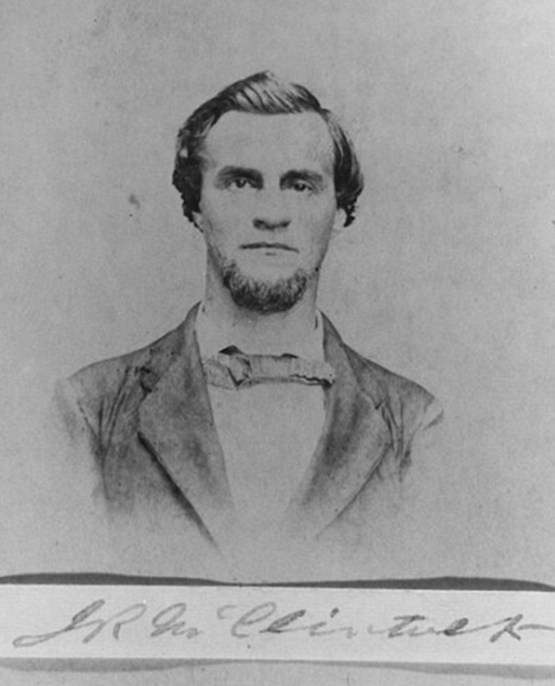 James McClintock también contribuyó en el diseño y la construcción del submarino (Naval History and Heritage Command)