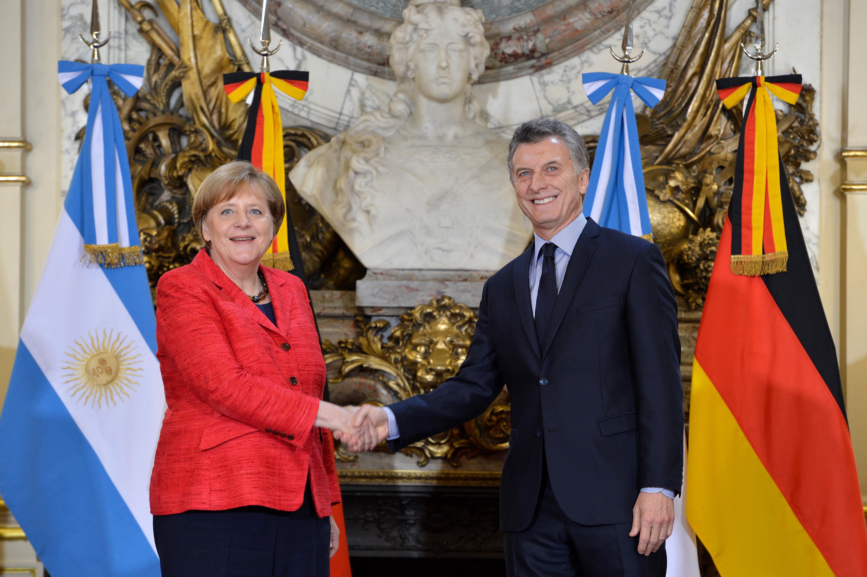 Destacan valor de visita de Merkel