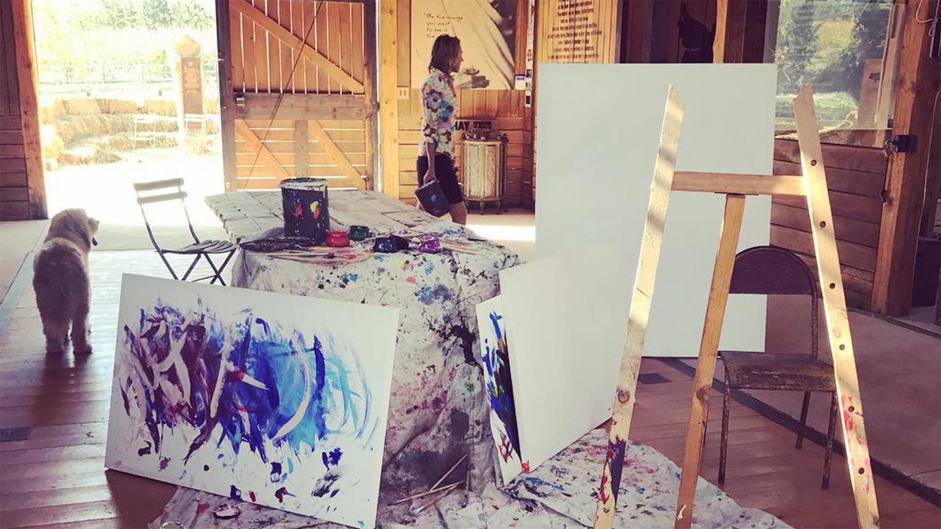 Sus cuadros se encuentran a la venta con un fin solidario, concientizar sobre la precaria situación en la que viven los cerdos en las granjas donde son criados para ser sacrificados (Instagram Pigcasso)