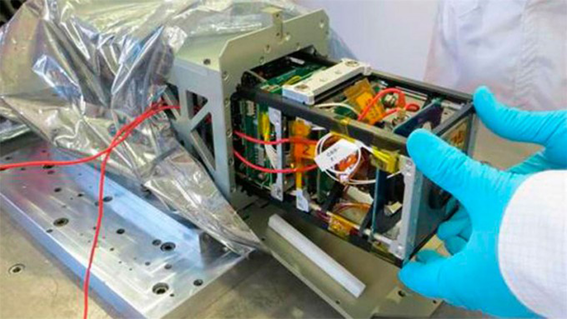 Capitán Beto, un satélite de similares características al Milanesat