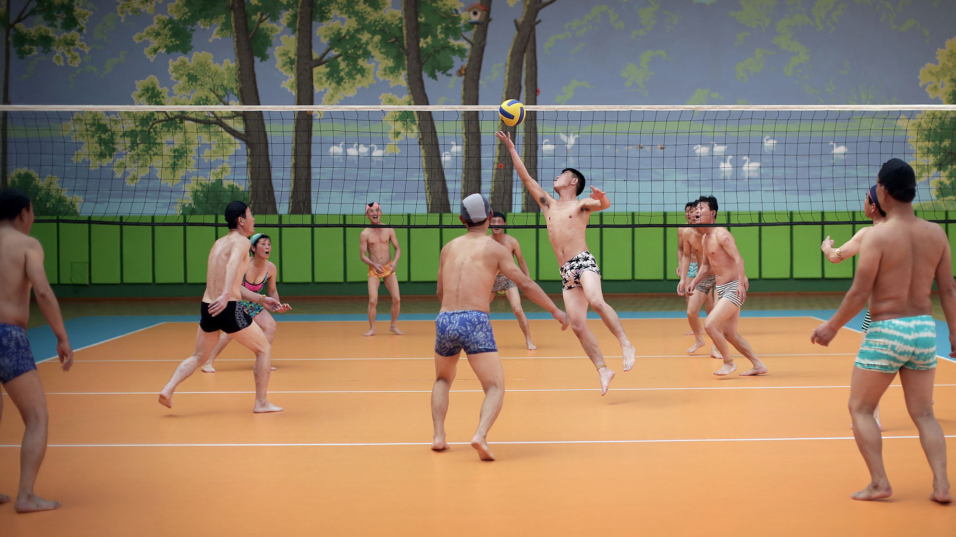 Cancha de voleibol en un “resort” norcoreano (AP)