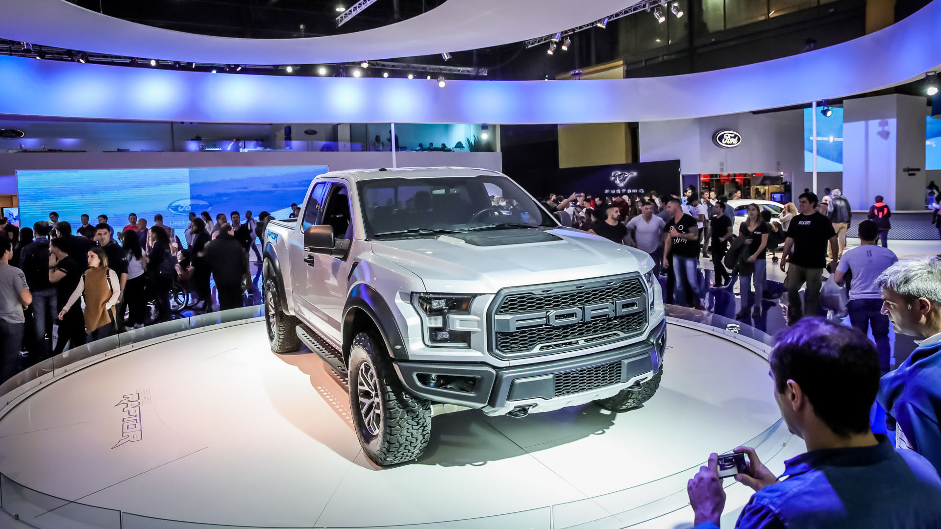 Ford F-150 RAPTOR