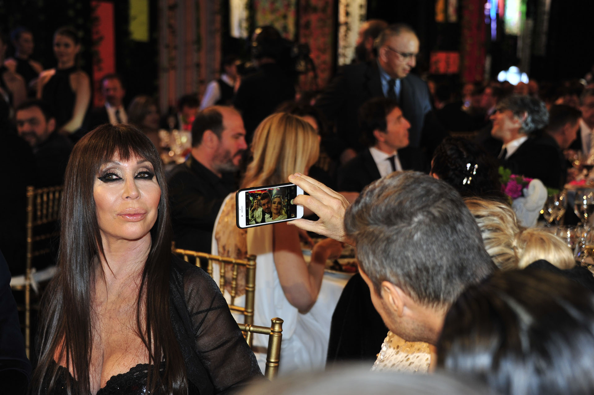 Marcelo Tinelli y Guillermina Valdes se sacan una selfie… ¿o la intención era fotografiar a Moria?