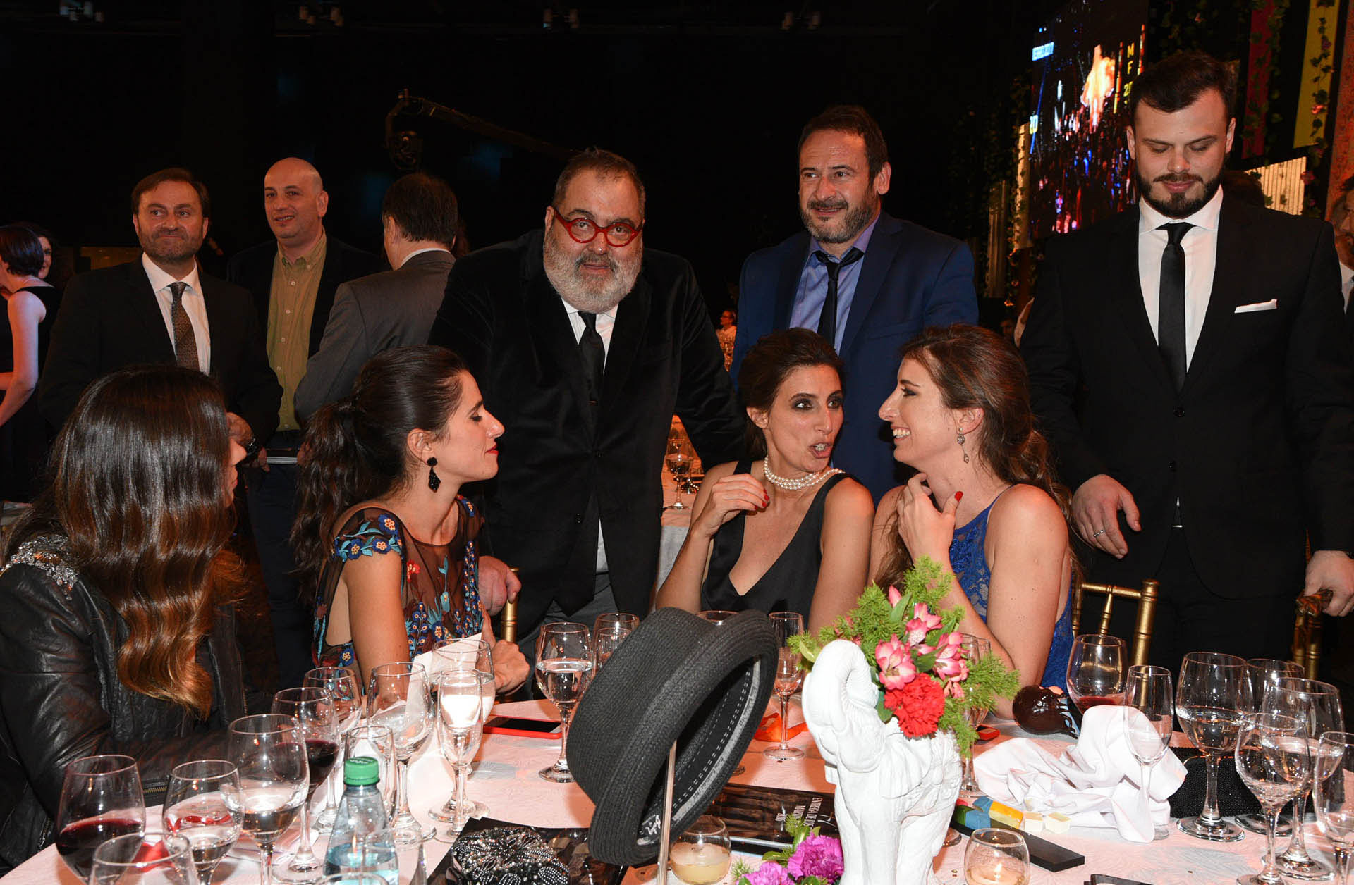 Jorge Lanata junto a parte del equipo de “Telenoche” y de “Periodismo Para Todos”