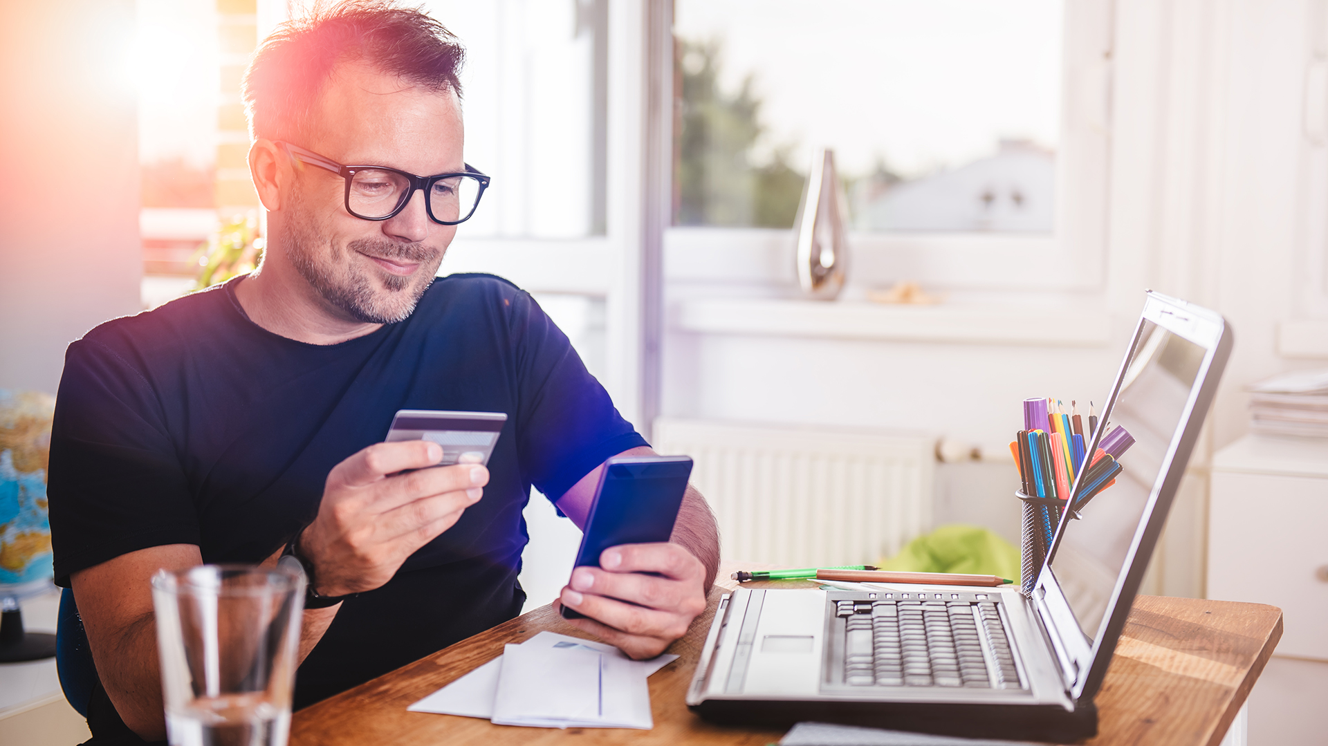 El 12% del total de las ventas retail se hace por comercio electrónico, según el presidente del eCommerce Institutre (IStock)