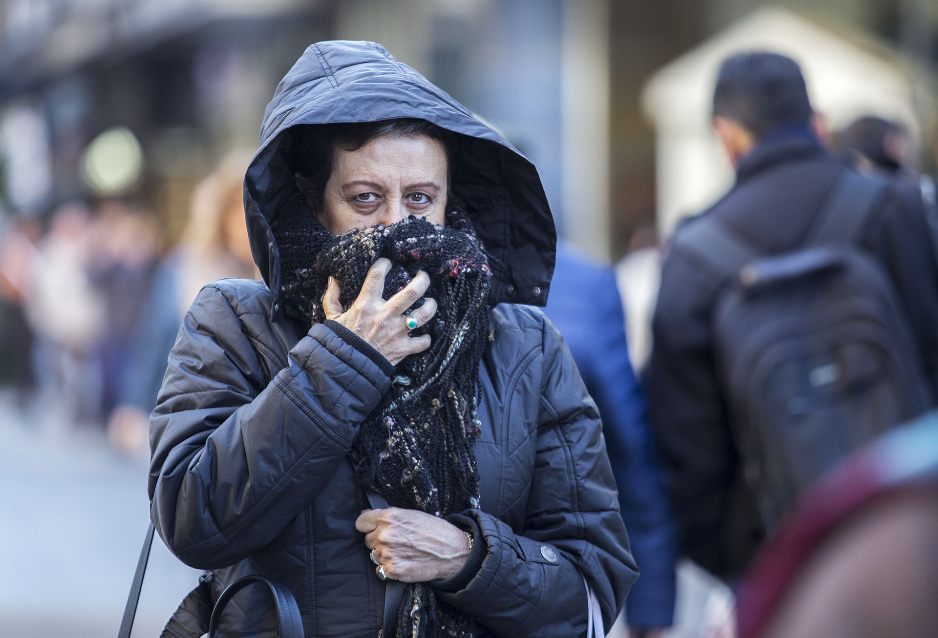 La ola polar que avanzó este fin de semana sobre todo el país, continuó este lunes con temperaturas bajo cero en distintas partes del país y alrededor de dos grados en la ciudad de Buenos Aires