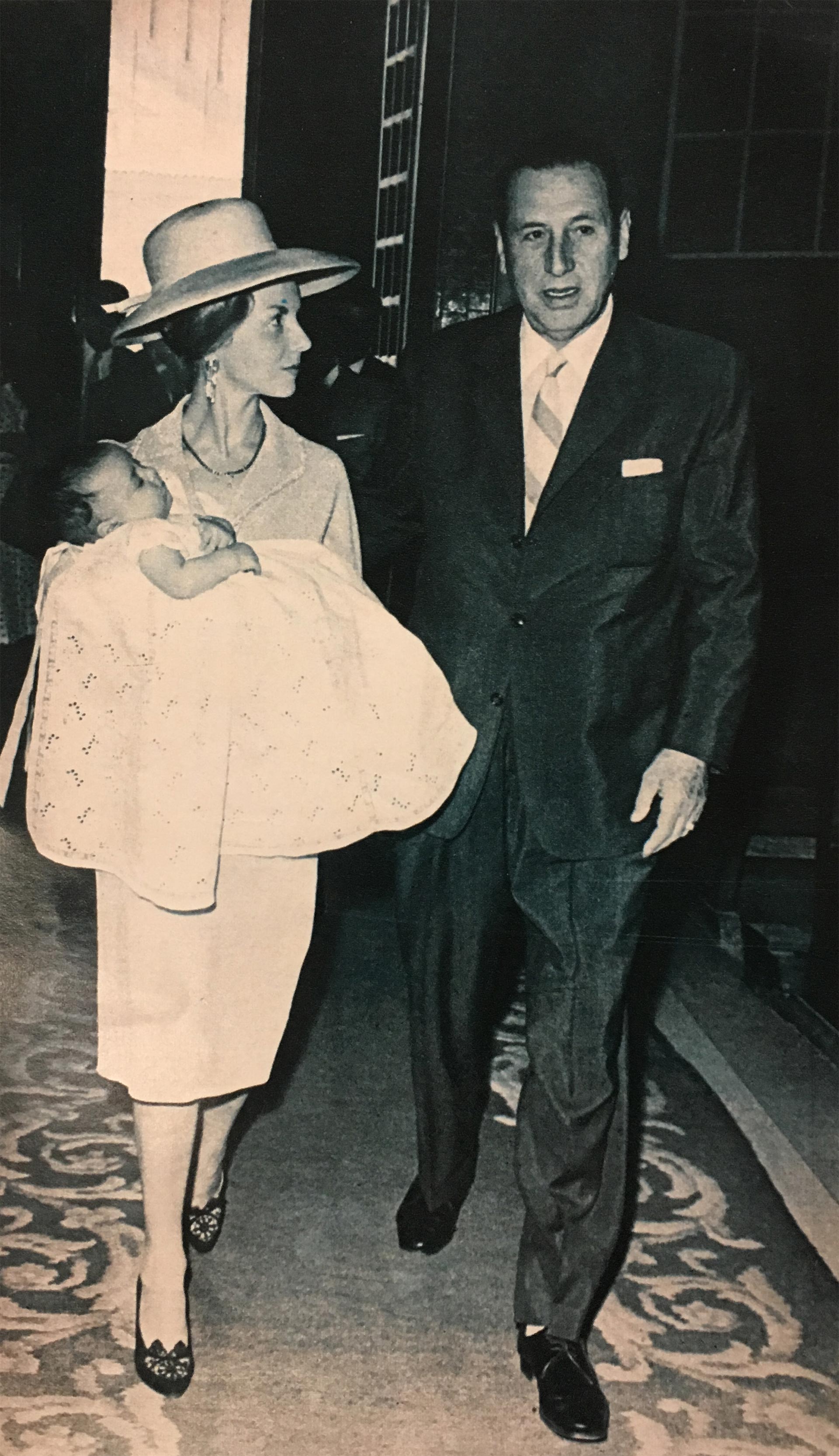 Isabel y Perón, padrinos de bautismo (Madrid)