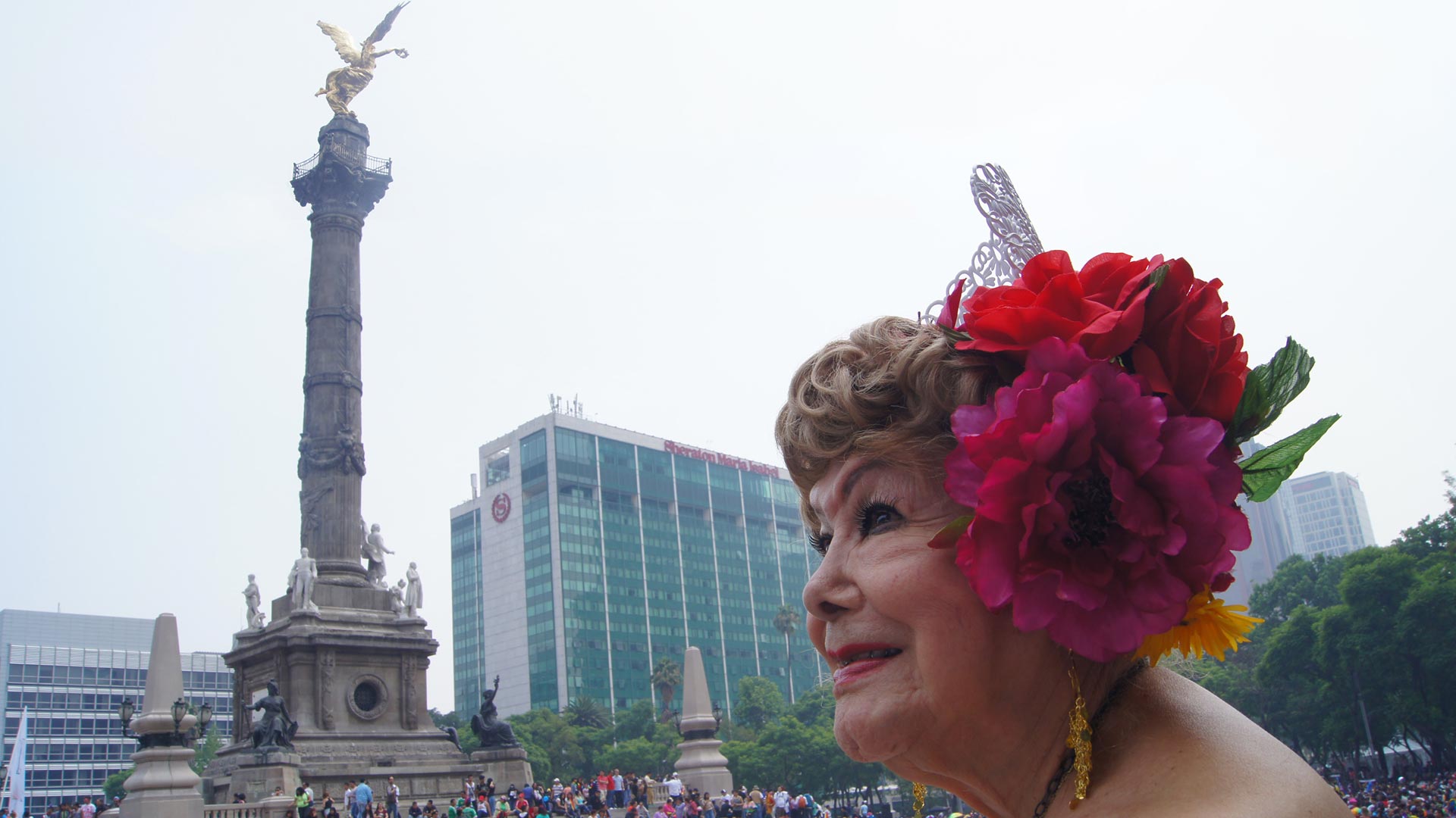 Samantha busca darle una mejor vida a la población LGBT de la tercera edad. (Foto: Infobae)