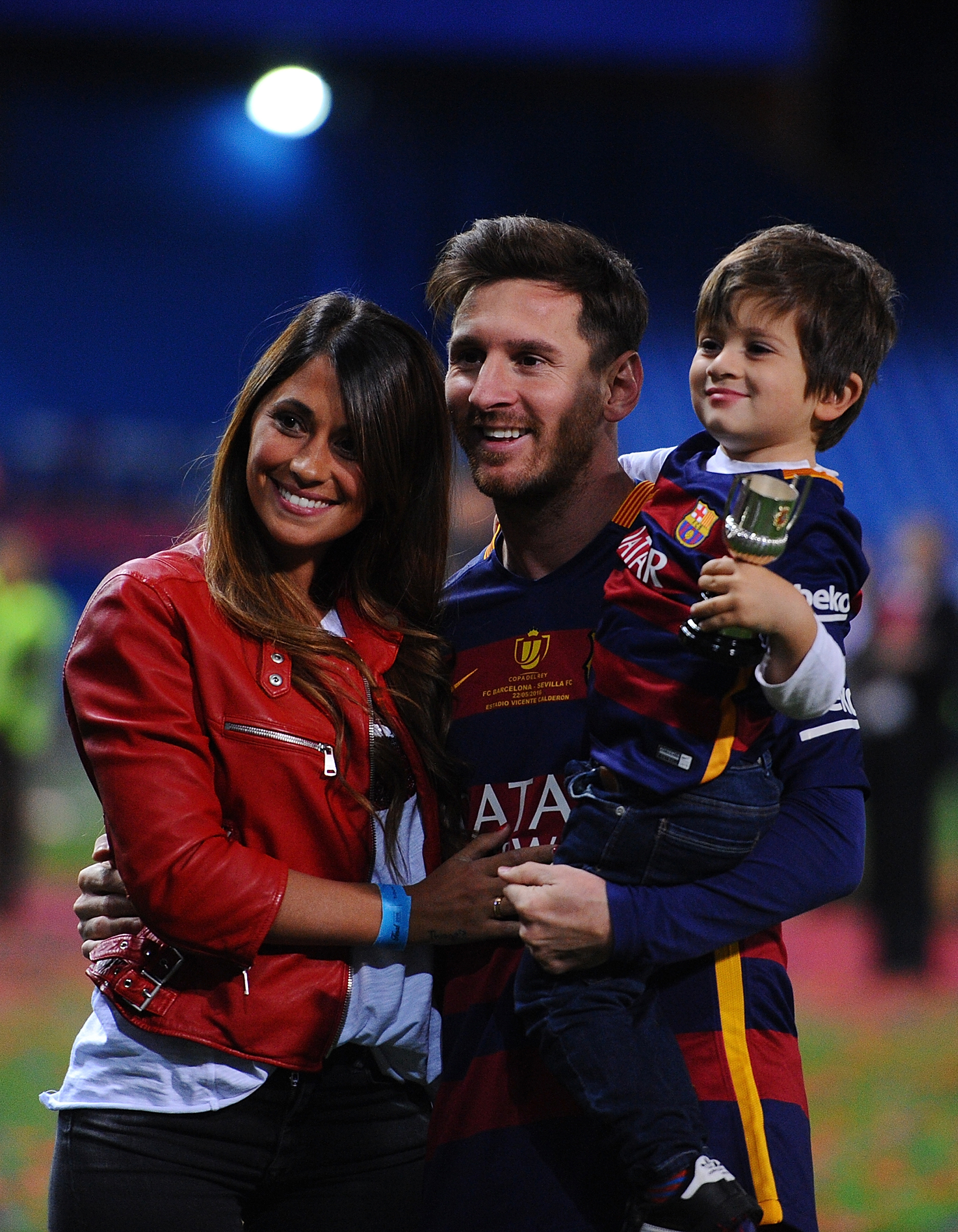 Anto, Lio y Thiago celebrando el triunfo de la ‘Copa del Rey’ Barcelona ante el Sevilla (Getty Images)