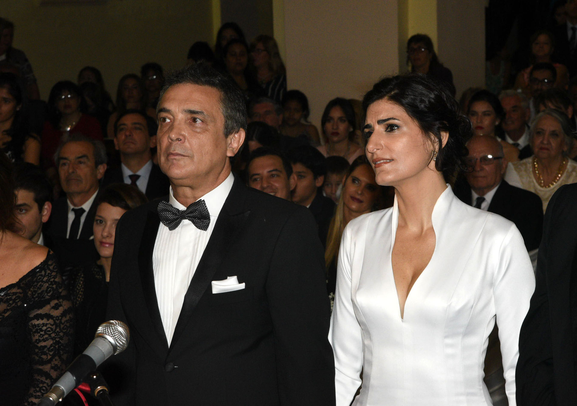 Los novios vivieron con nervios y ansiedad la ceremonia religiosa
