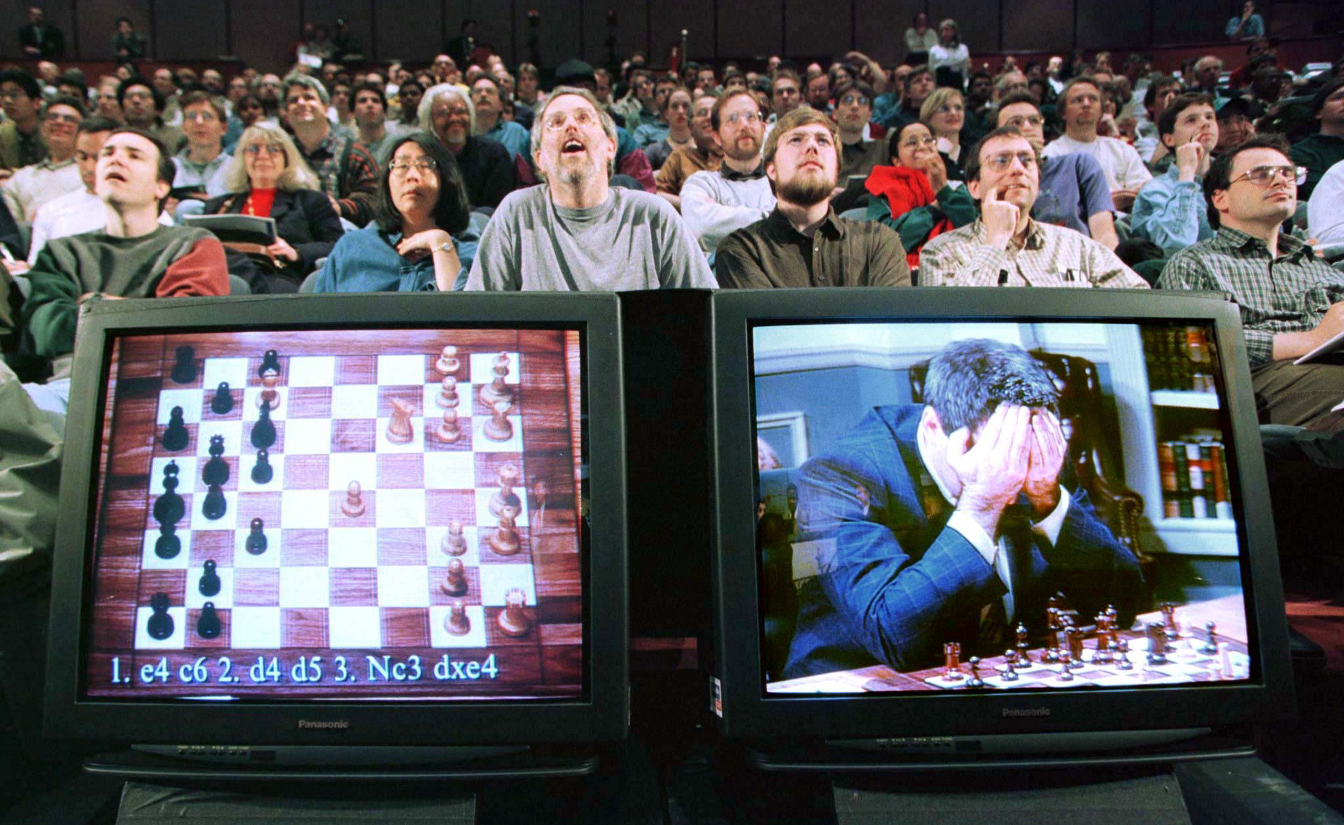 Deep Blue venció al Gran Maestro ruso en ajedrez Gari Kaspárov entre 1996 y 1997.