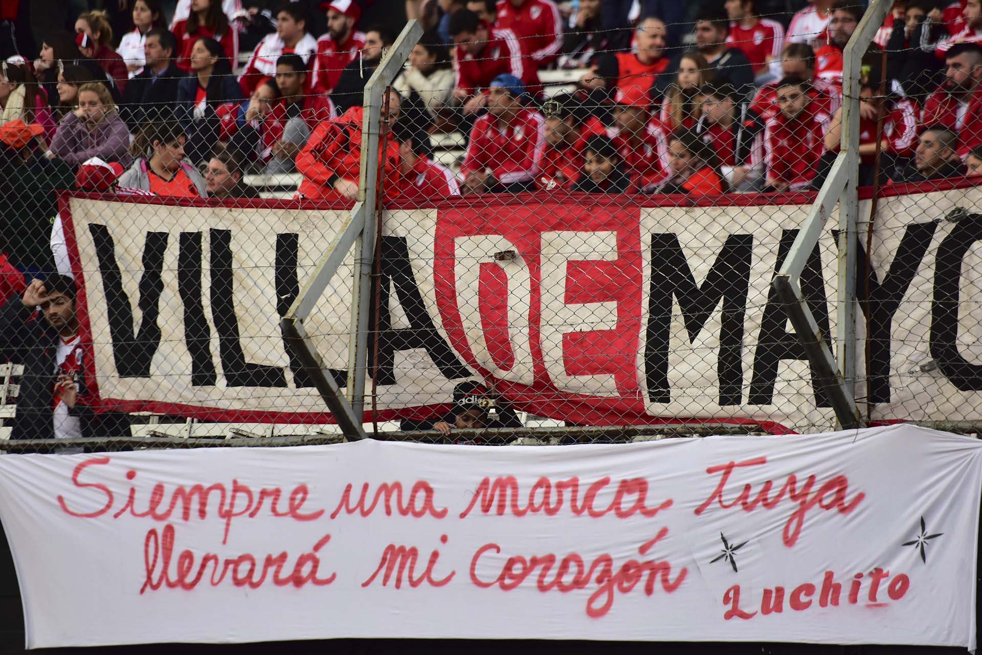 Los hinchas rindieron su homenaje al “Torito”