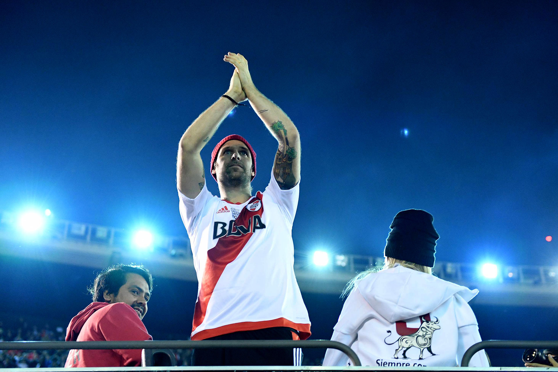 Cavenaghi agradeció a los hinchas que agotaron las entradas para su despedida en pocas horas