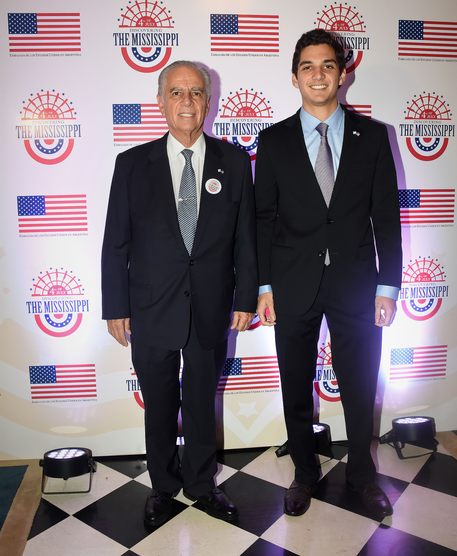 Alejandro Bulgheroni y su hijo Alejandro