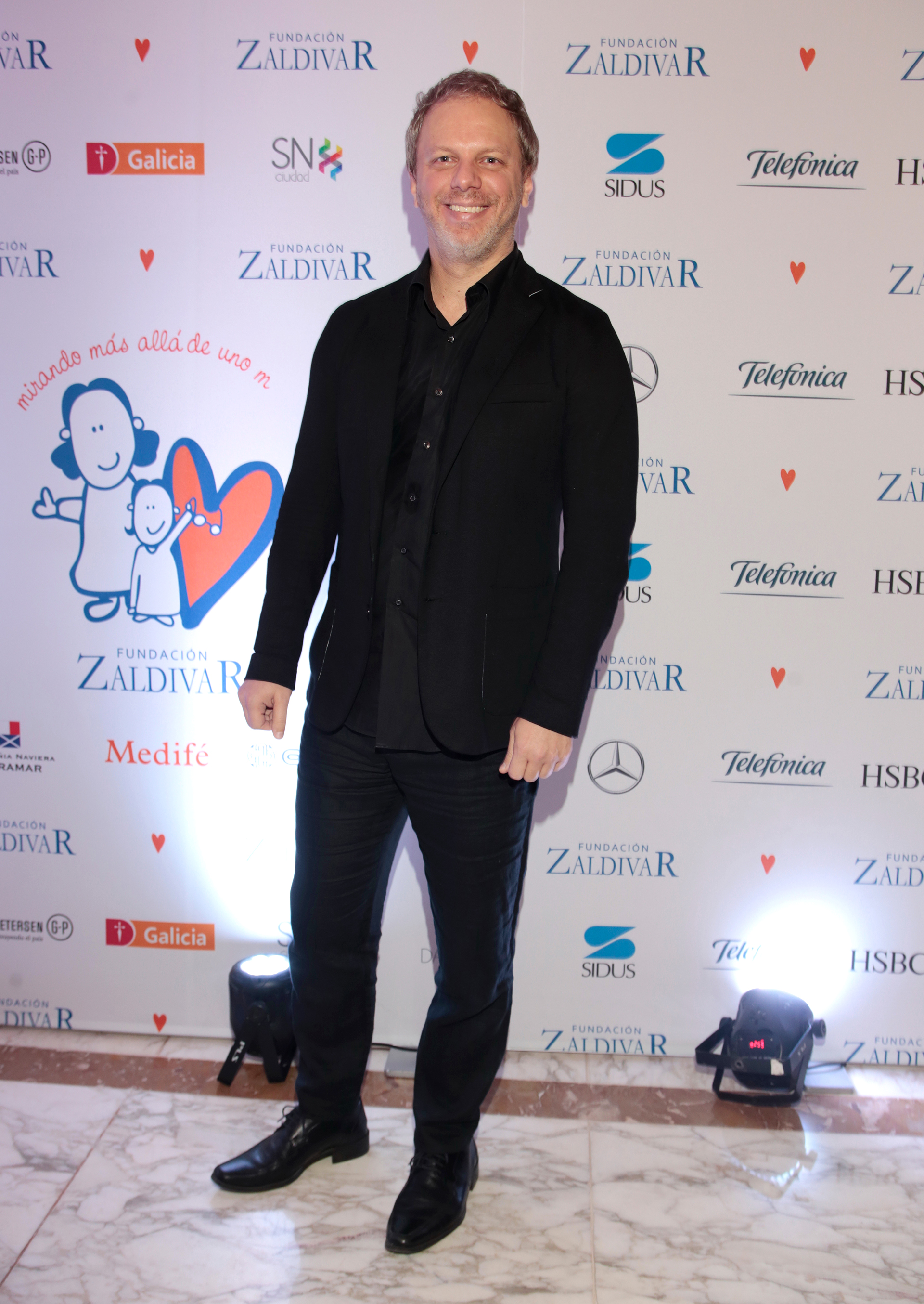 El caricaturista Nik